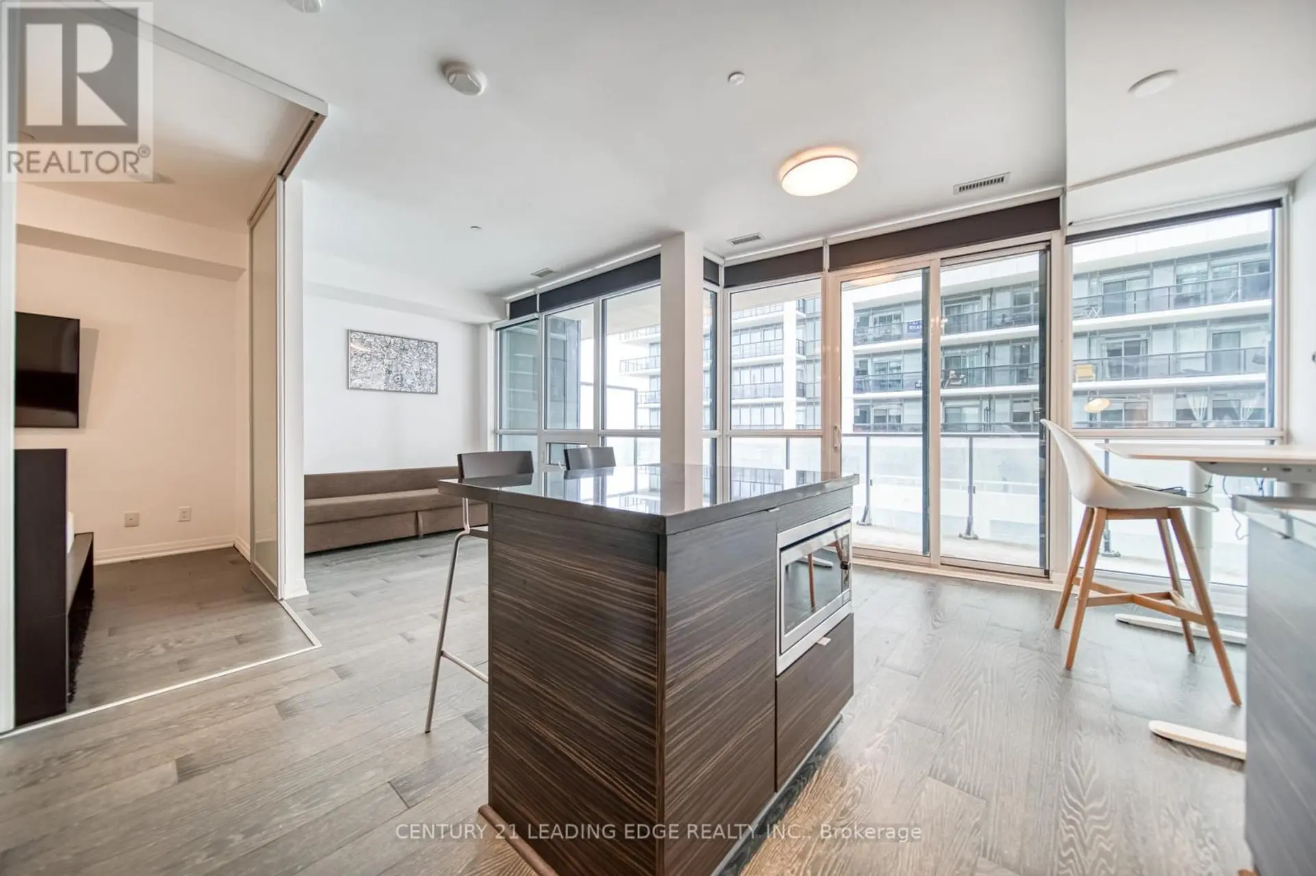 #707 59 ANNIE CRAIG DRIVE - Image 8