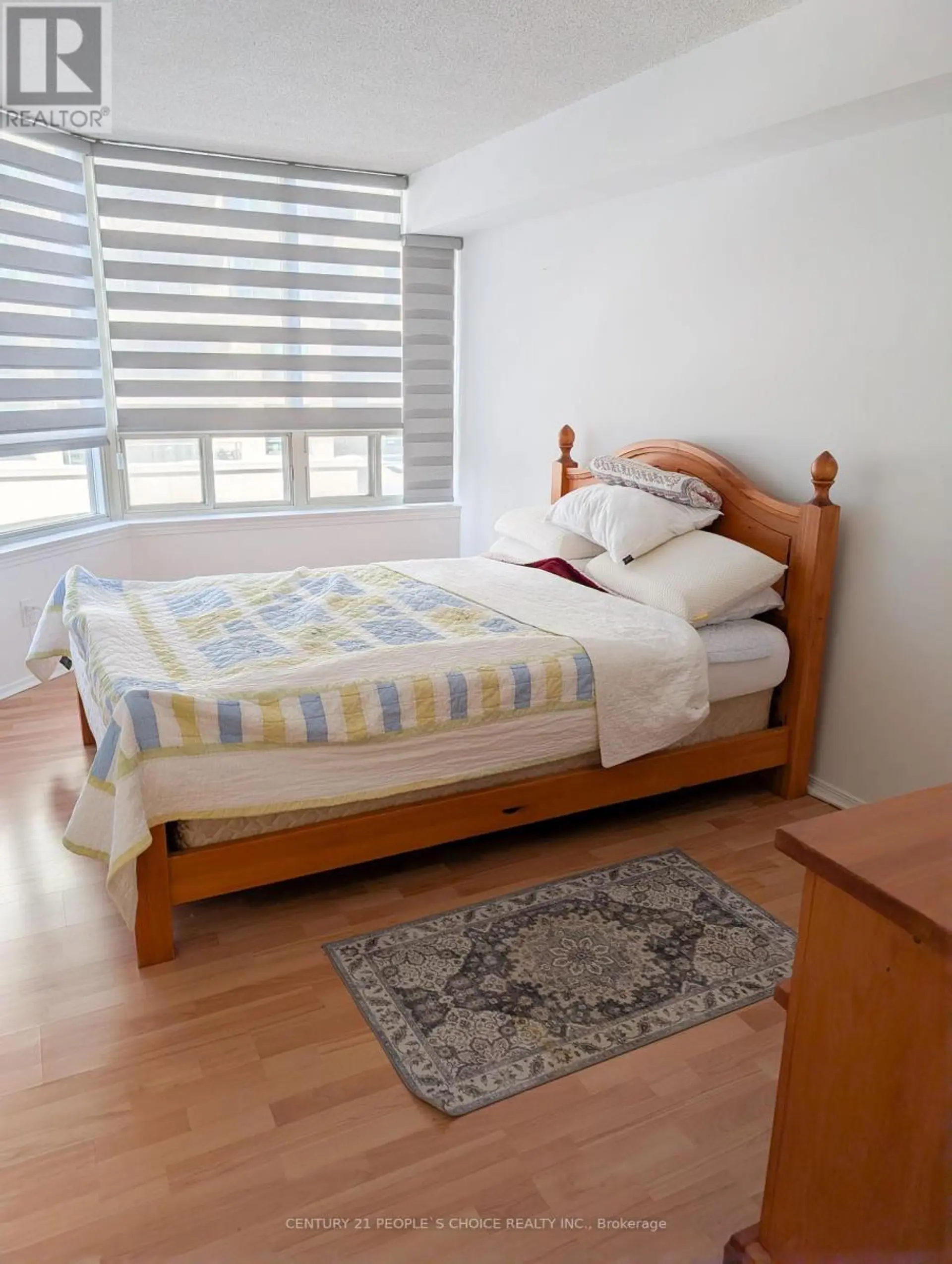 #403 30 GREENFIELD AVENUE - Image 11