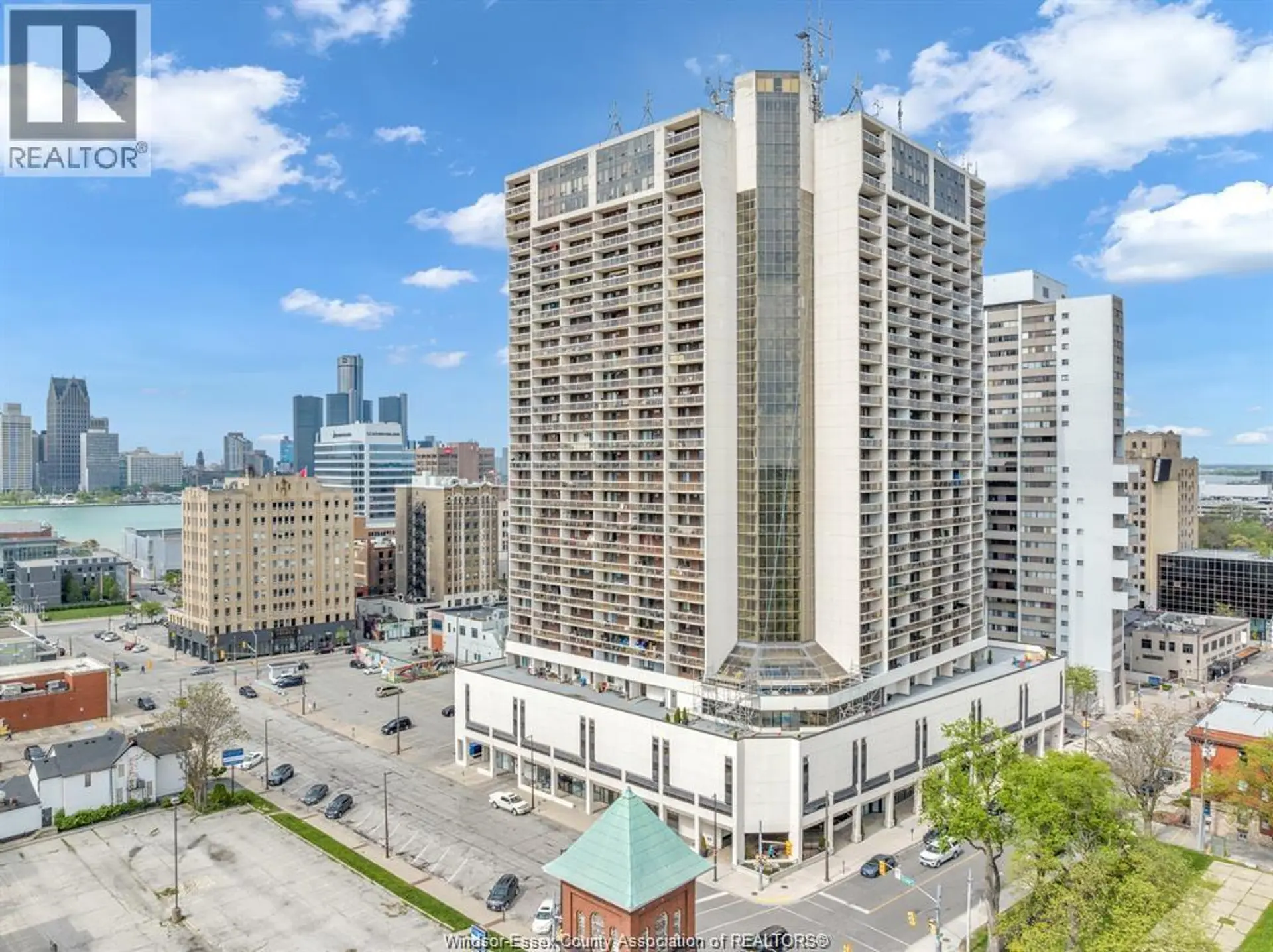 #1603 150 PARK STREET WEST - Image 1