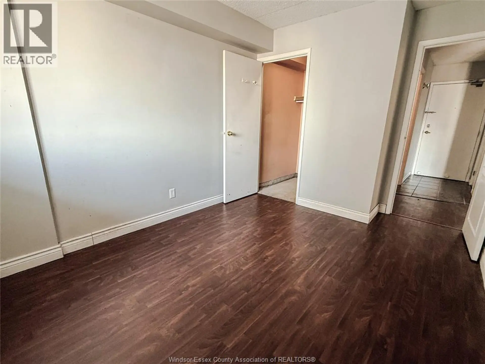 #1603 150 PARK STREET WEST - Image 8