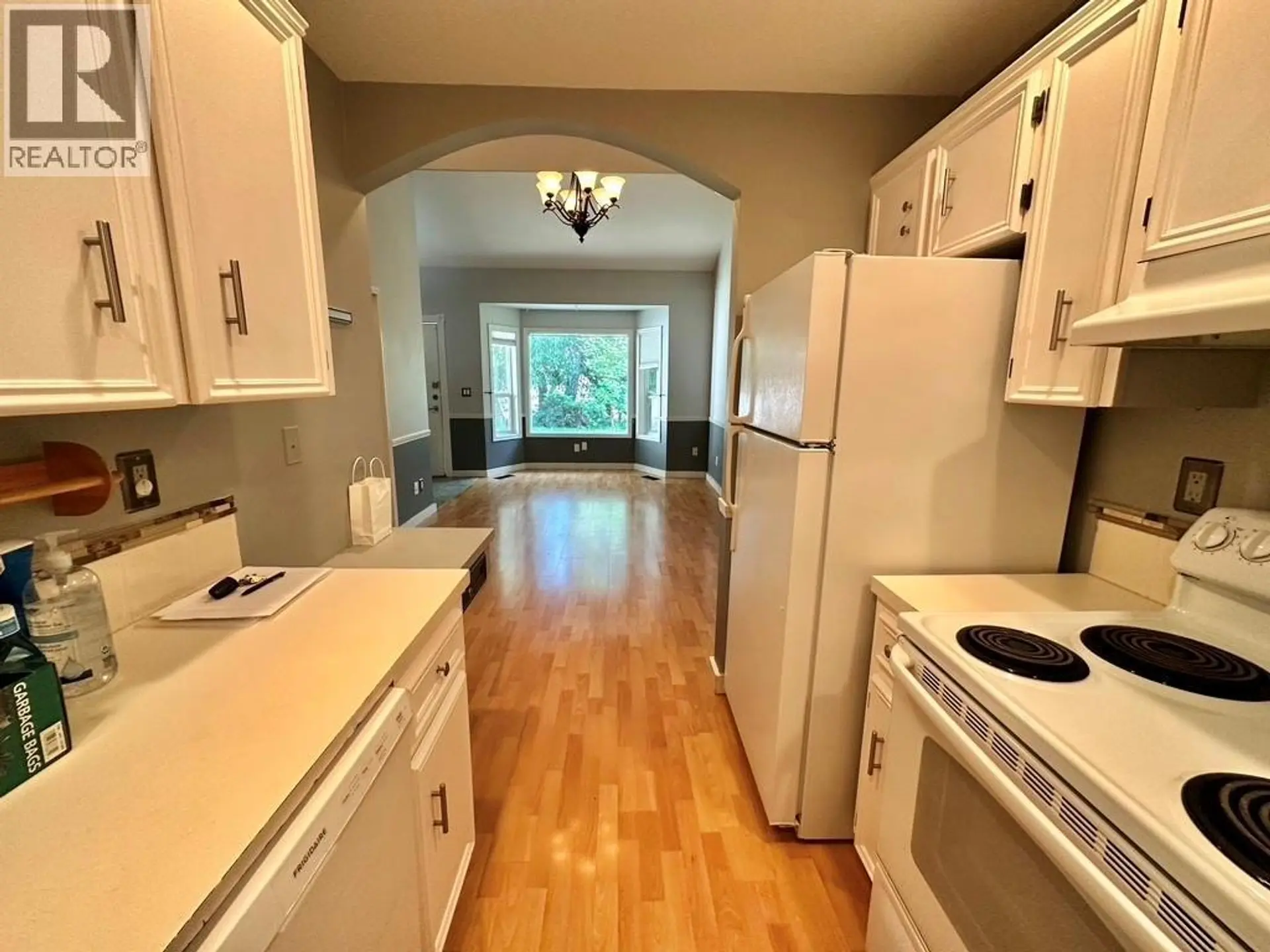 Property at #404 3155 GORDON DRIVE, Kelowna, BC