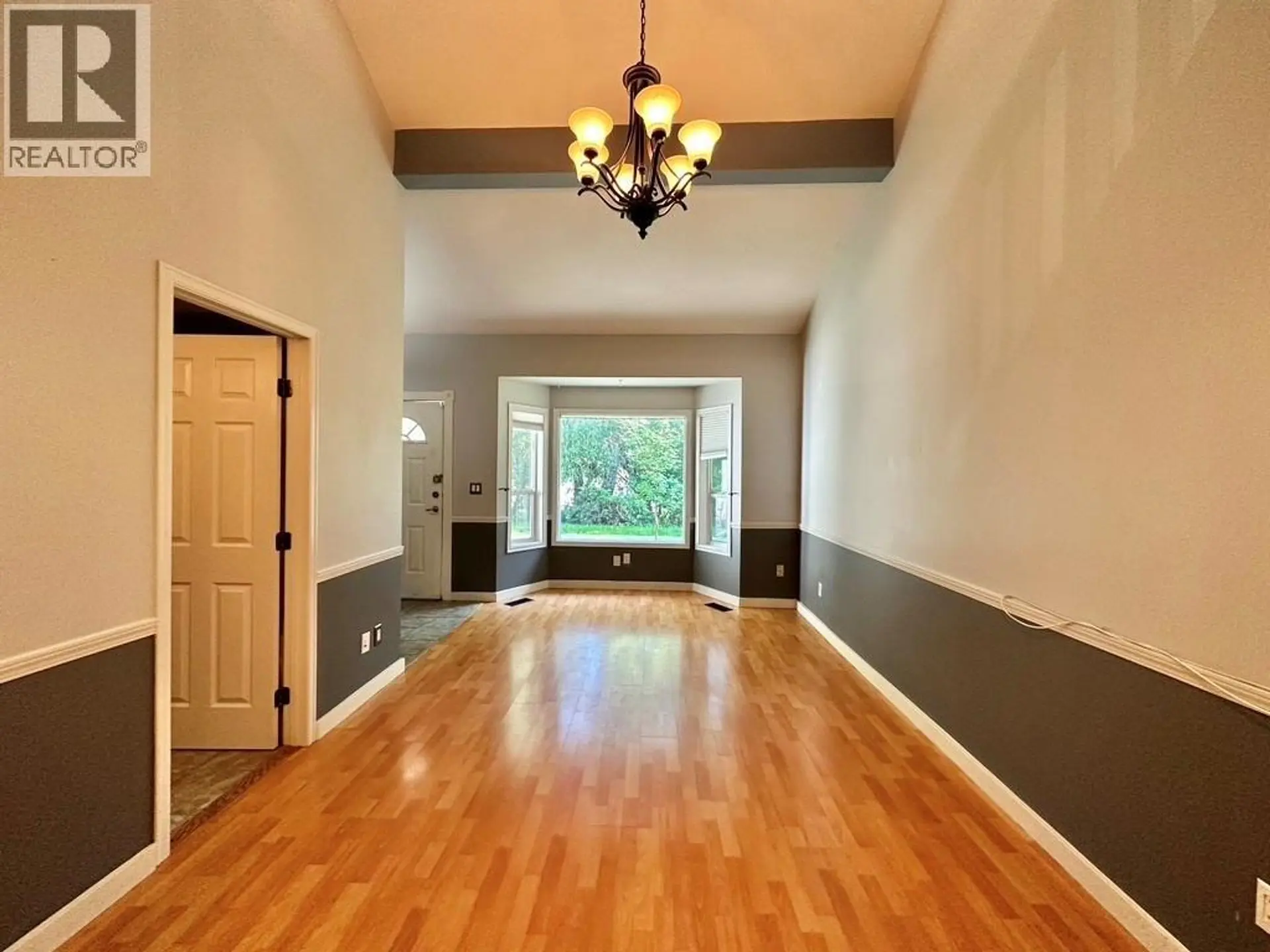 Property at #404 3155 GORDON DRIVE, Kelowna, BC