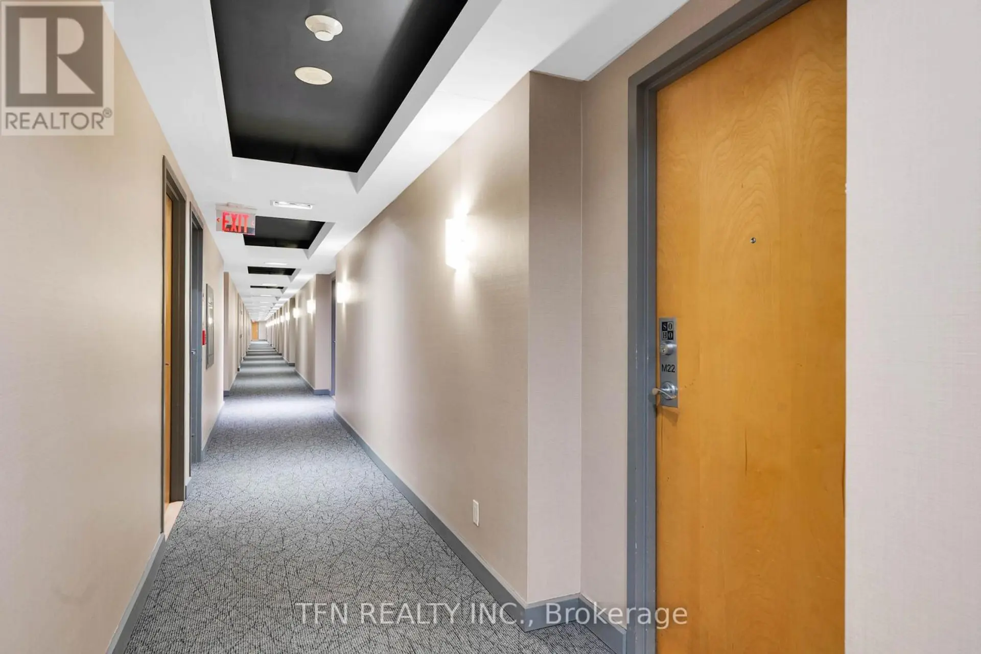 #M22 350 WELLINGTON STREET W - Image 6