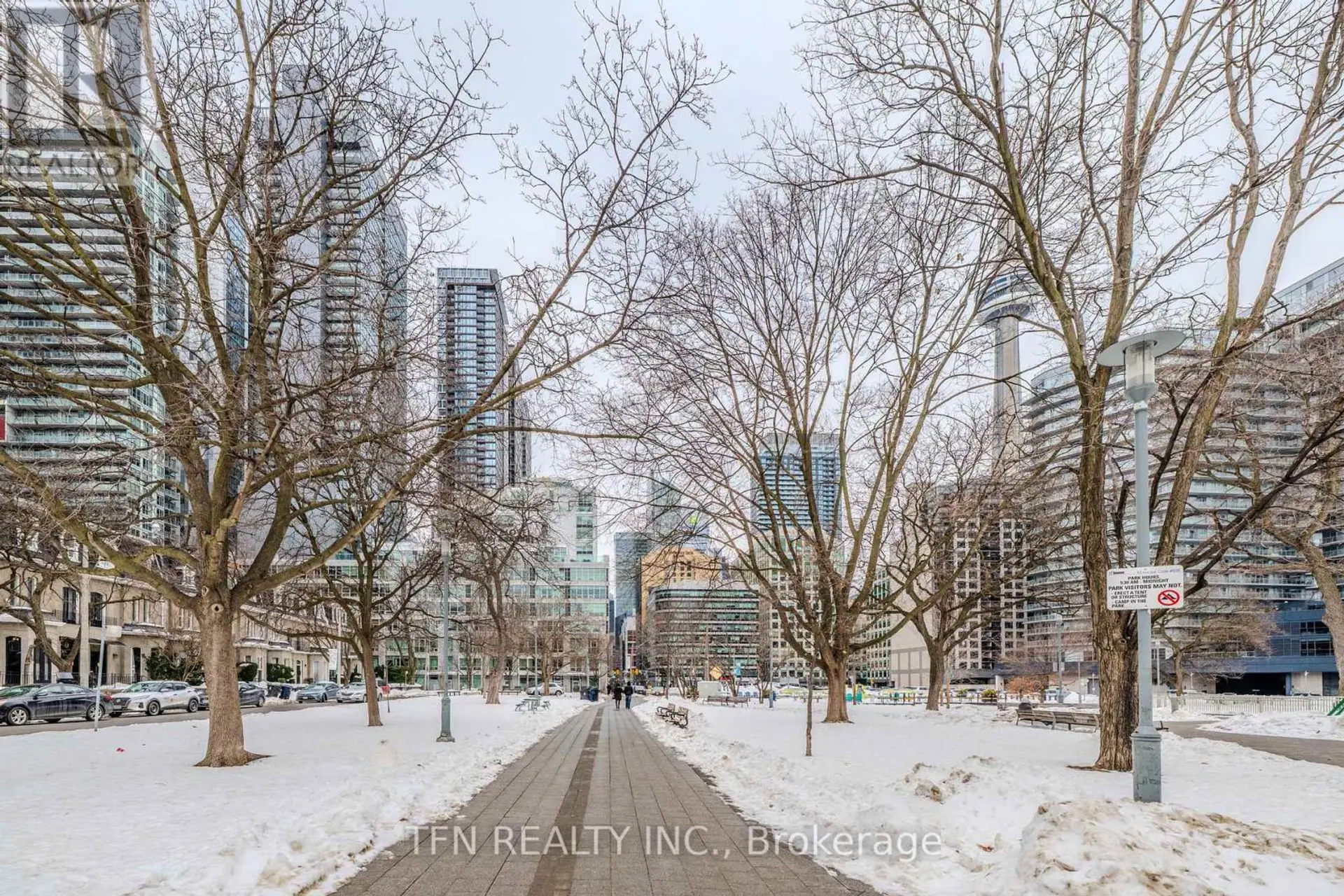 #M22 350 WELLINGTON STREET W - Image 18