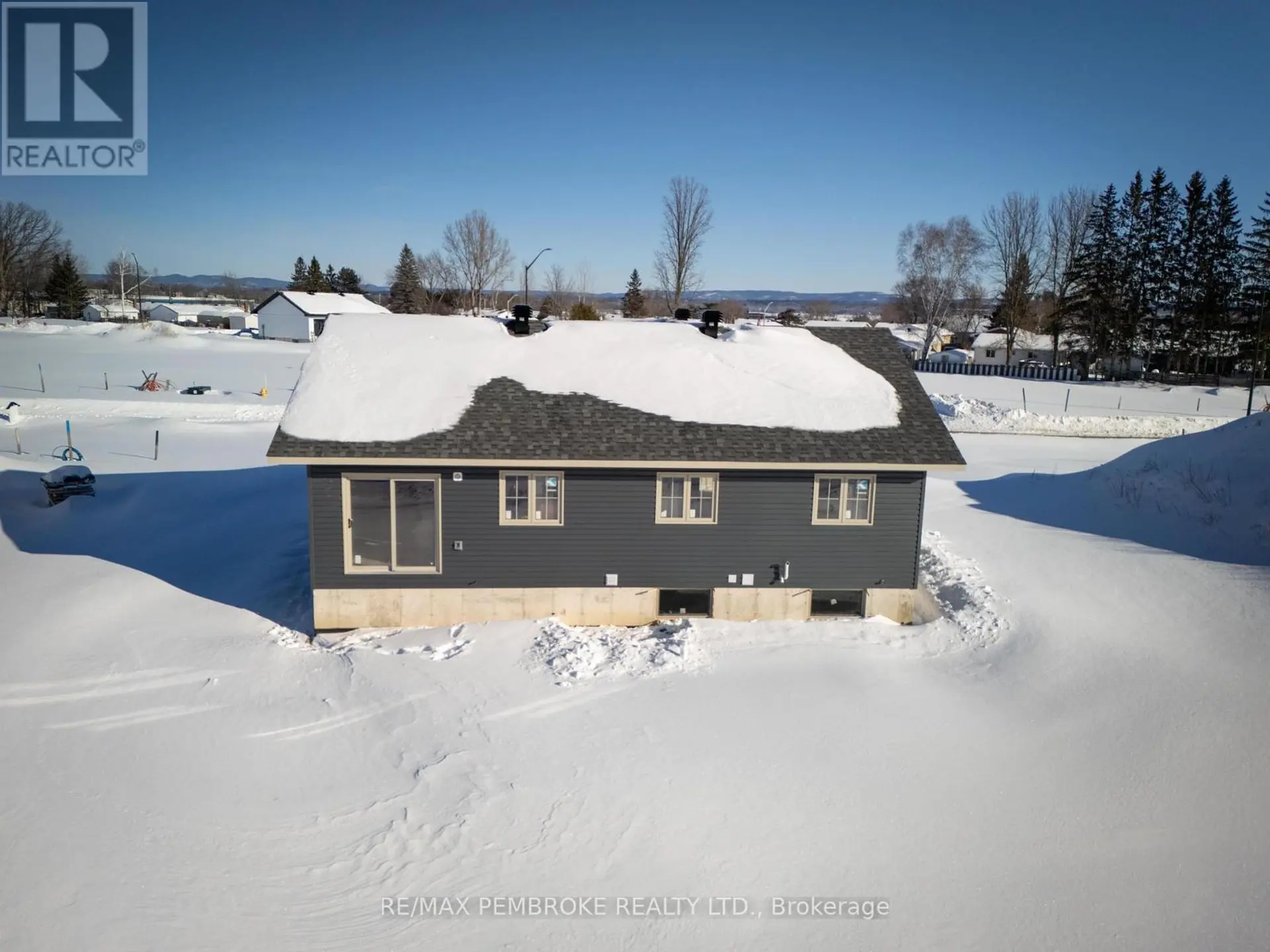 13 EDDY CRESCENT - Image 4