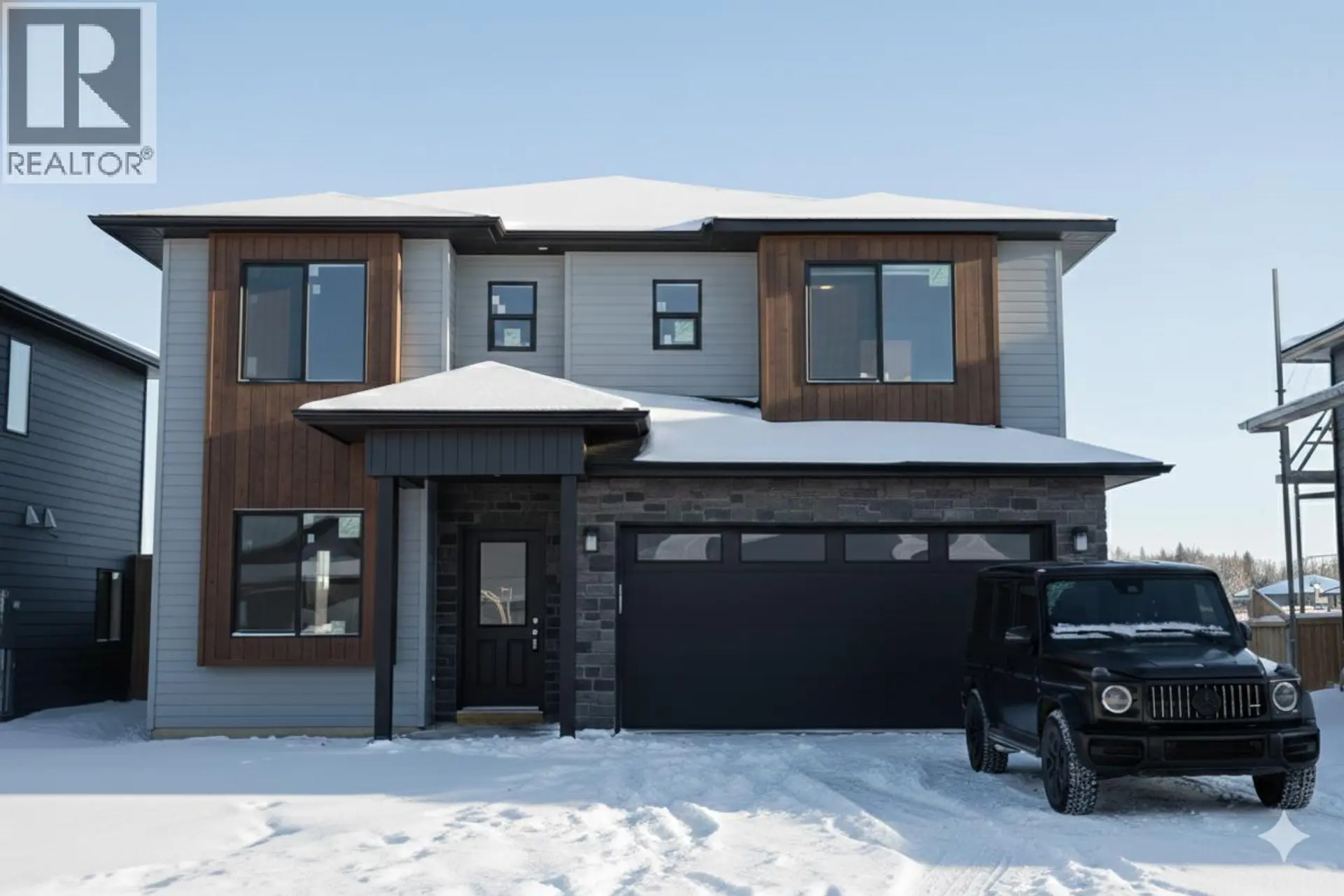 Property at 2816 EDGEWATER CRESCENT, Prince George, BC