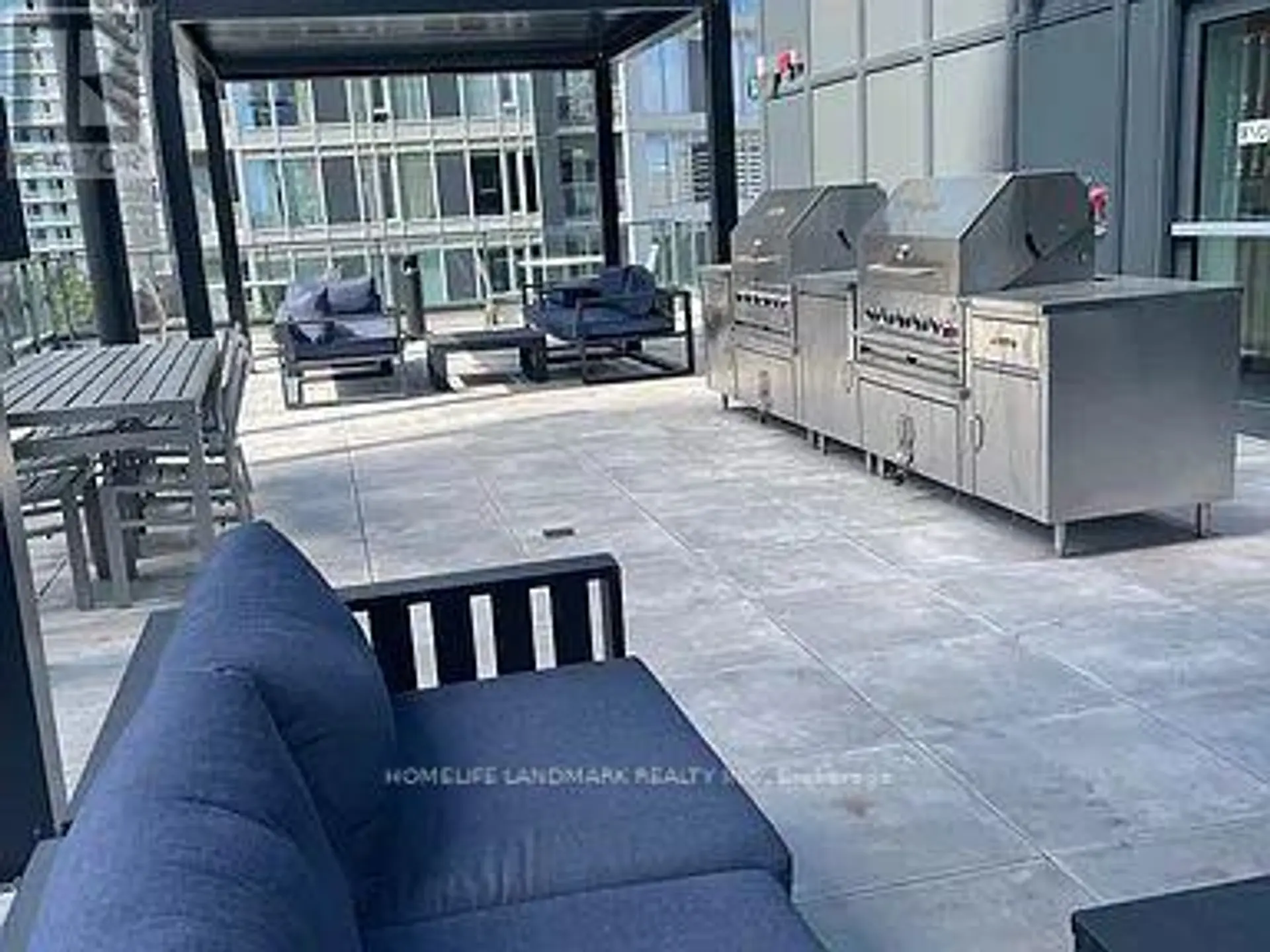 #1805 77 SHUTER STREET - Image 2