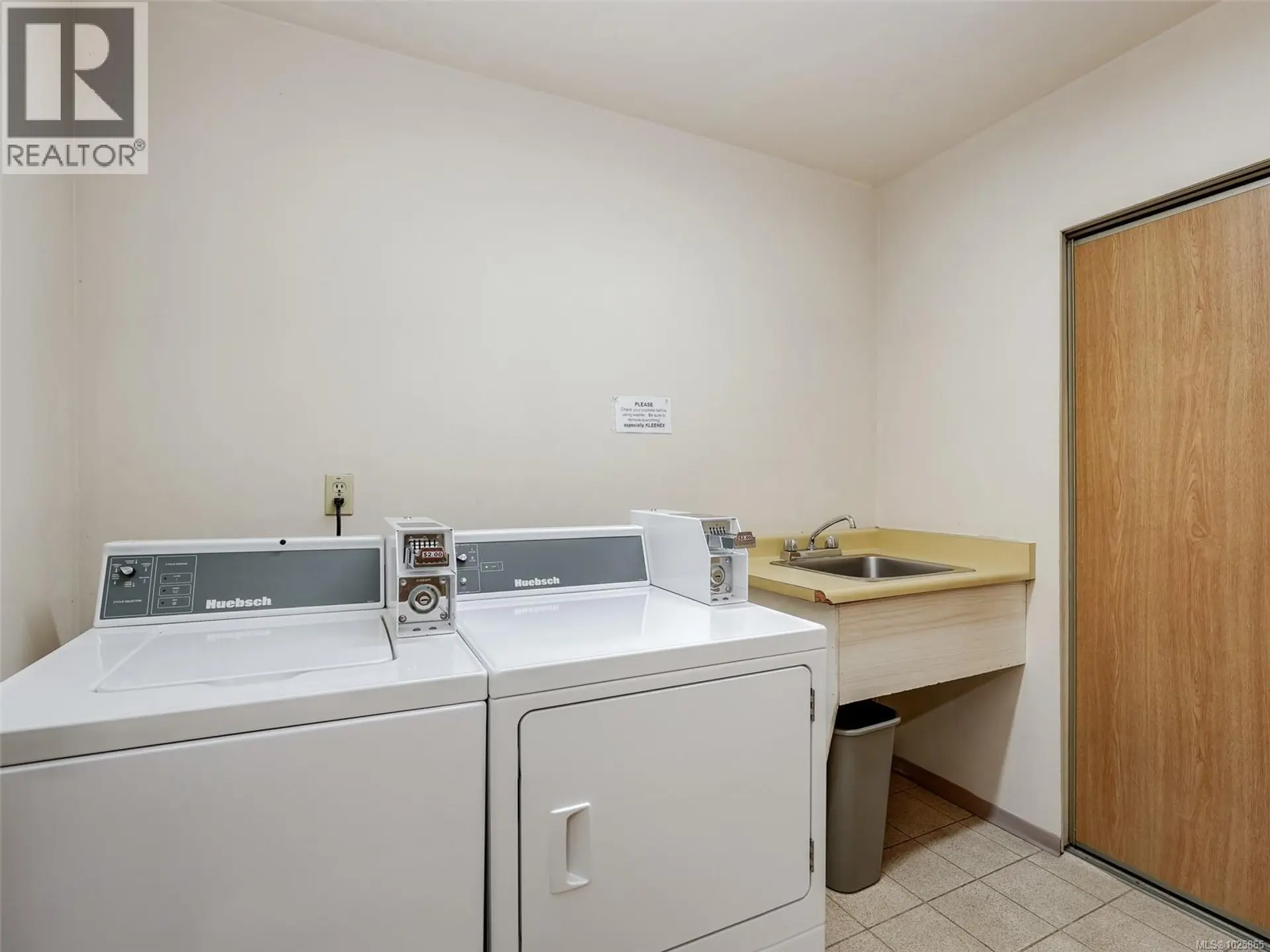 Property at #213 1745 LEIGHTON RD, Victoria, BC