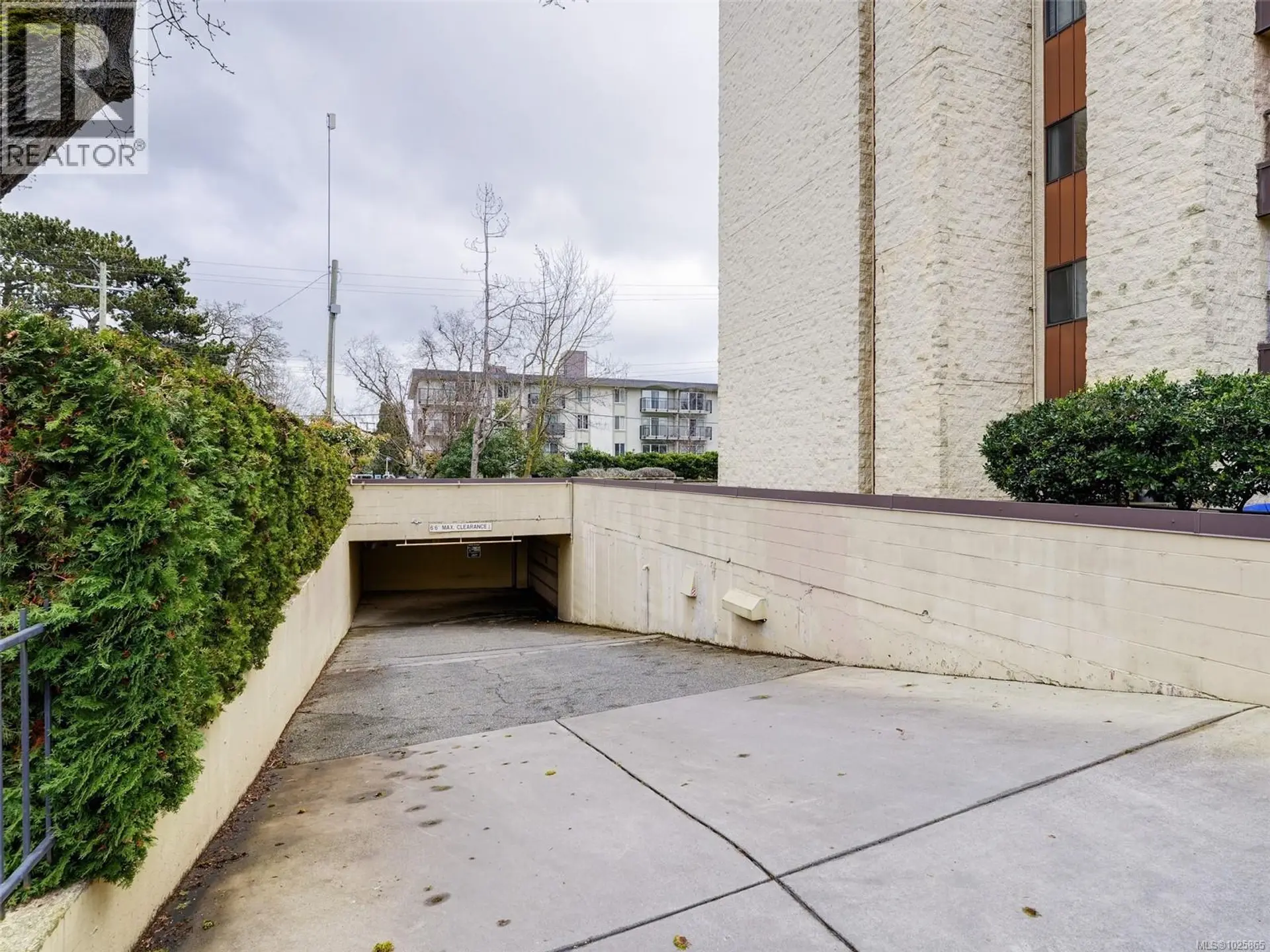 Property at #213 1745 LEIGHTON RD, Victoria, BC