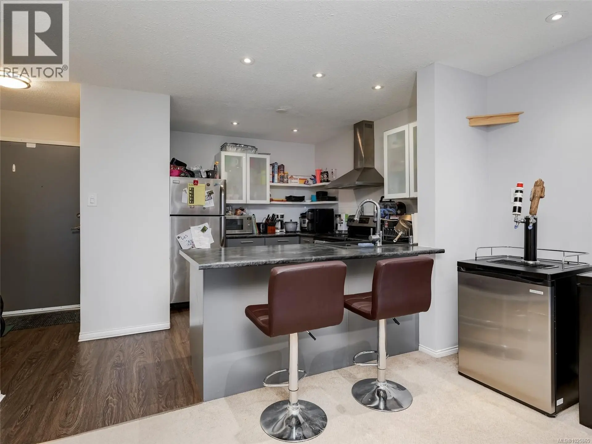 Property at #213 1745 LEIGHTON RD, Victoria, BC