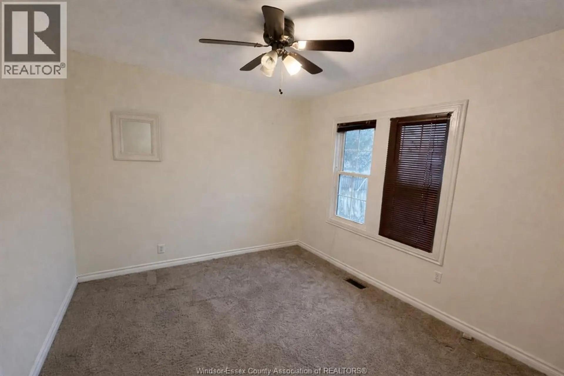 772 CHARLOTTE STREET - Image 4
