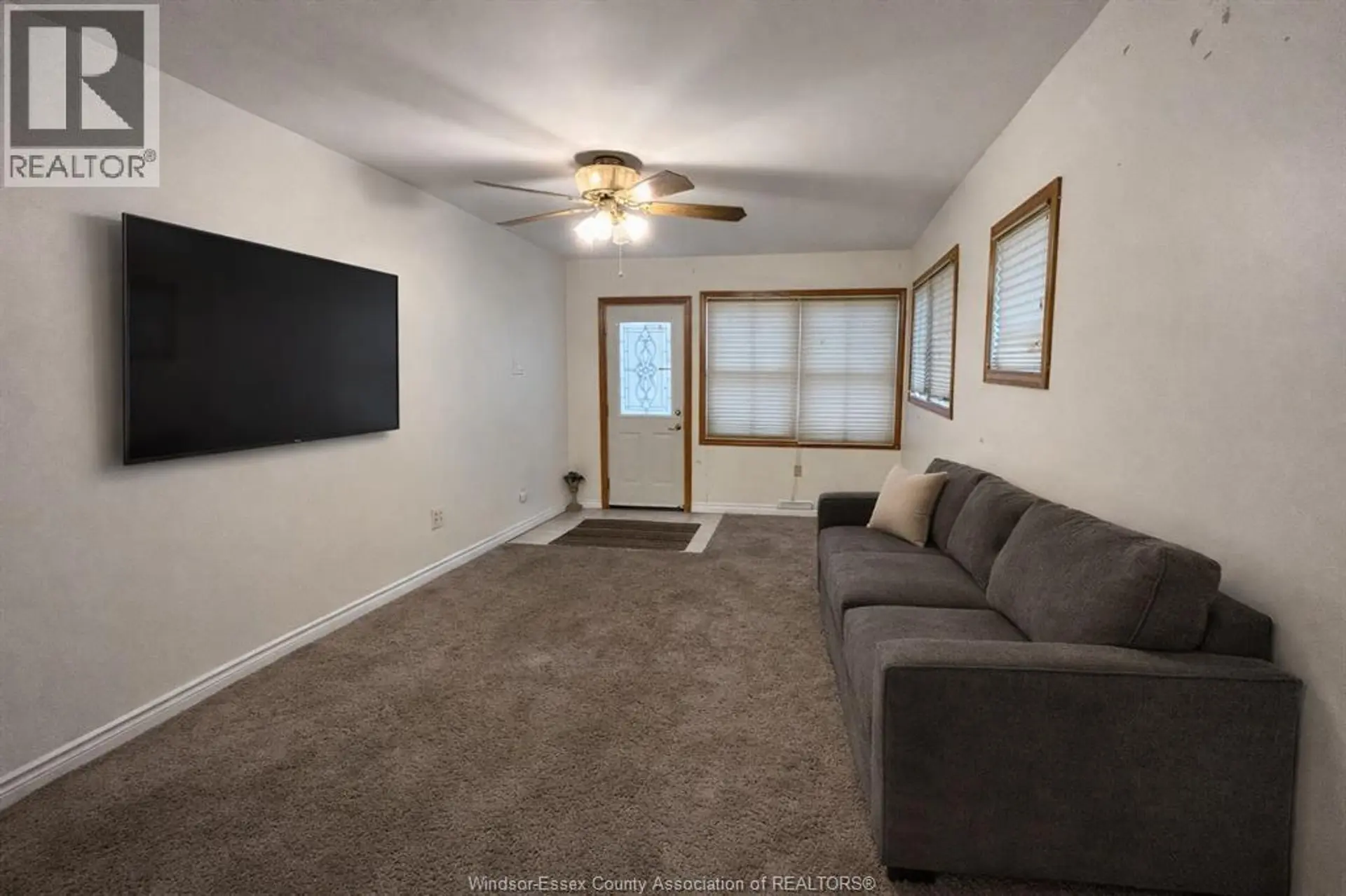 772 CHARLOTTE STREET - Image 2