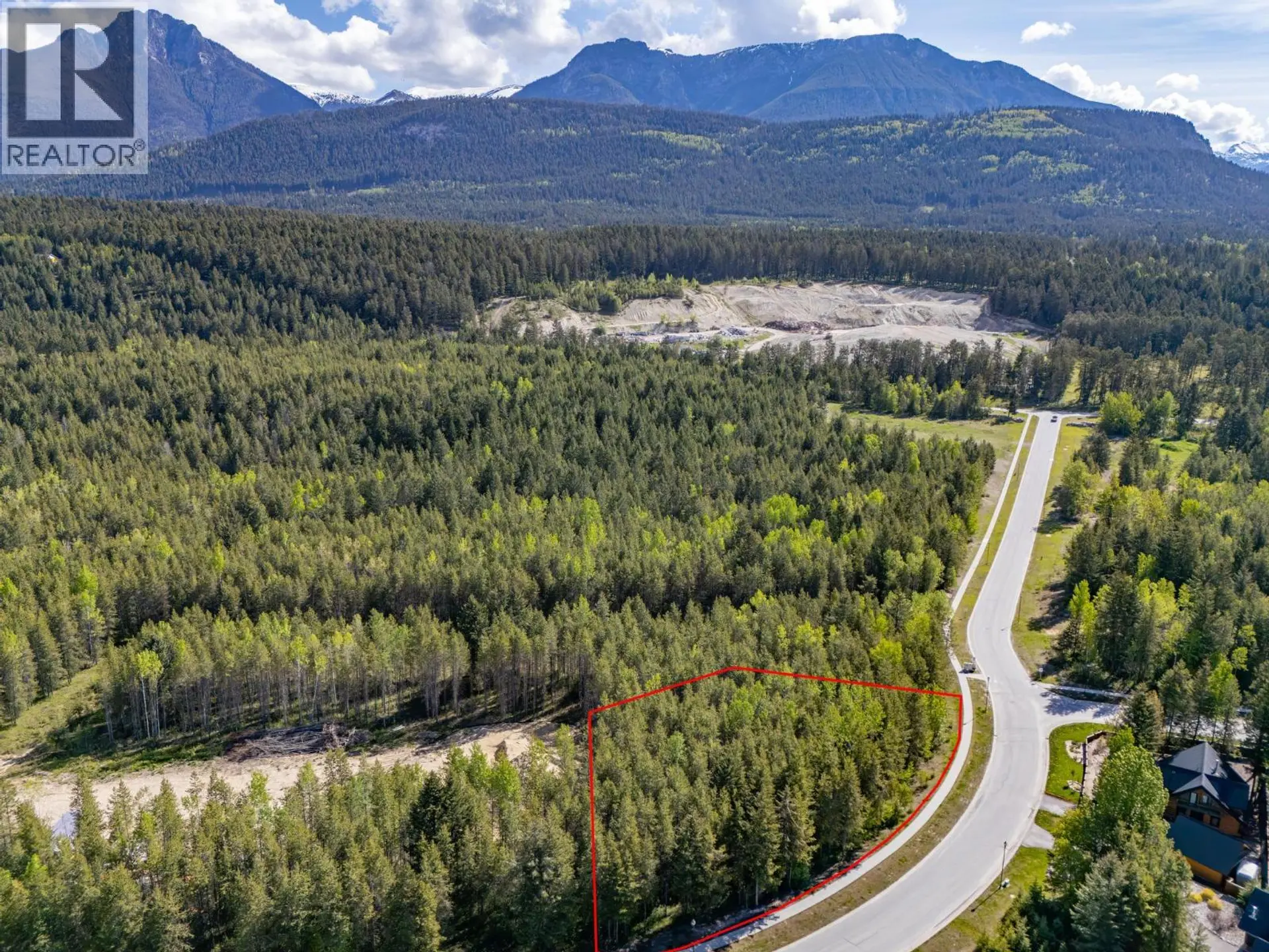 Property at 1402 GRANITE DRIVE, Golden, BC