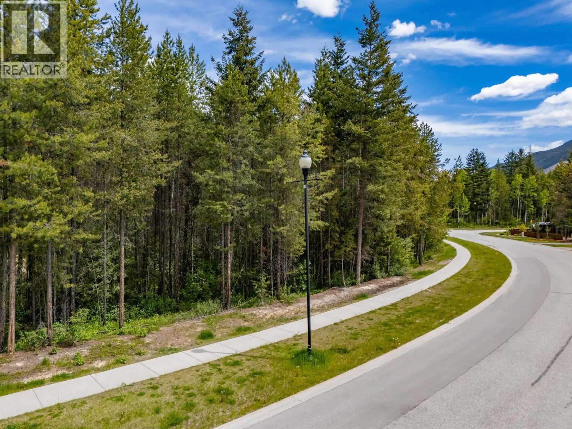 Property at 1402 GRANITE DRIVE, Golden, BC