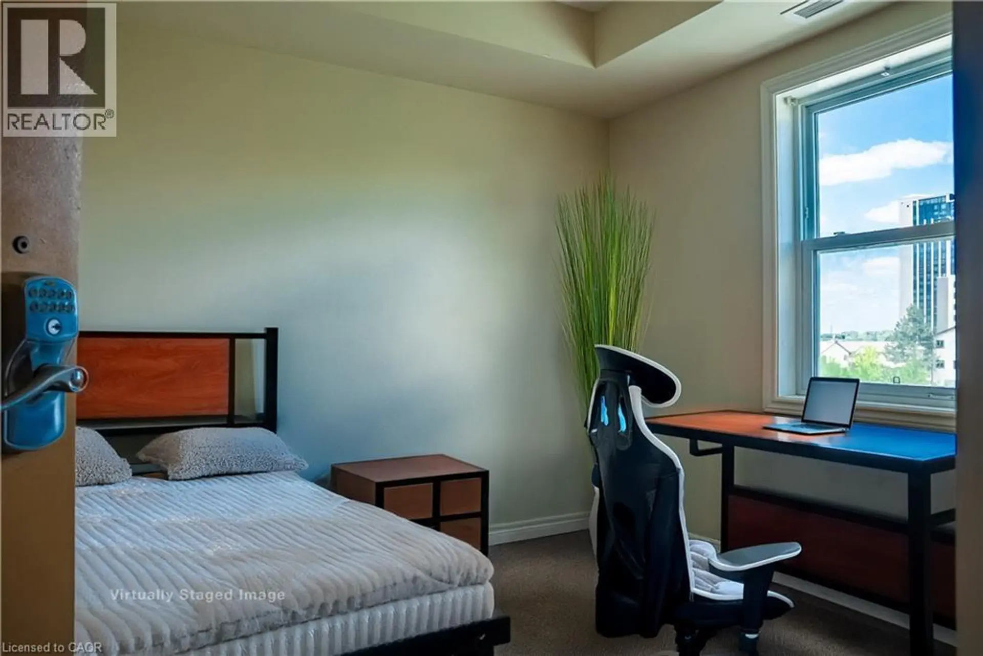 #402 253 LESTER STREET - Image 10