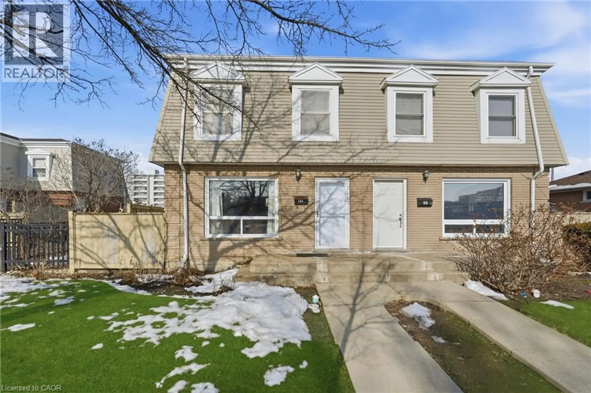 104 NEIL Avenue - Image 1