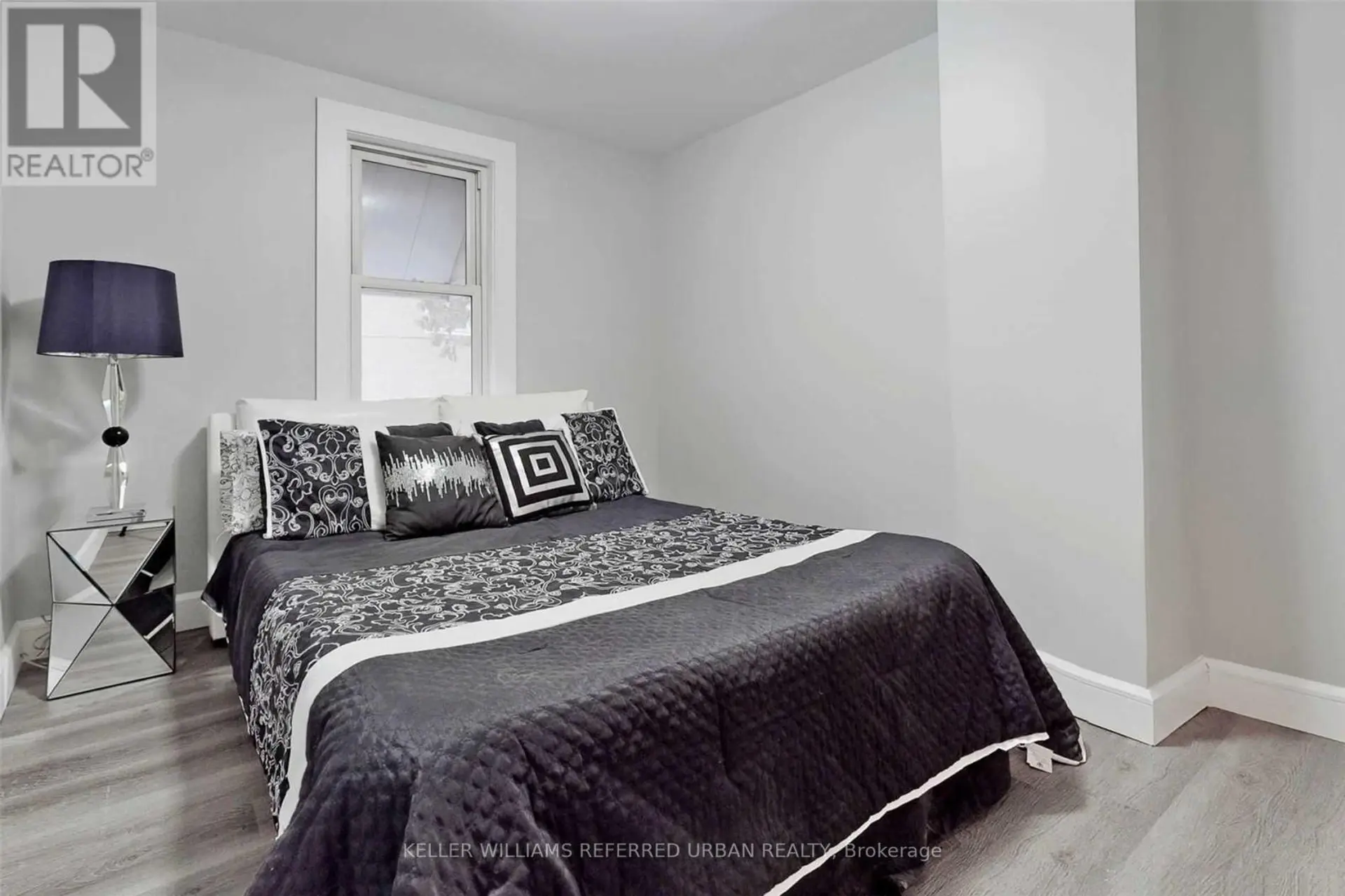 38 HILLDALE ROAD - Image 8