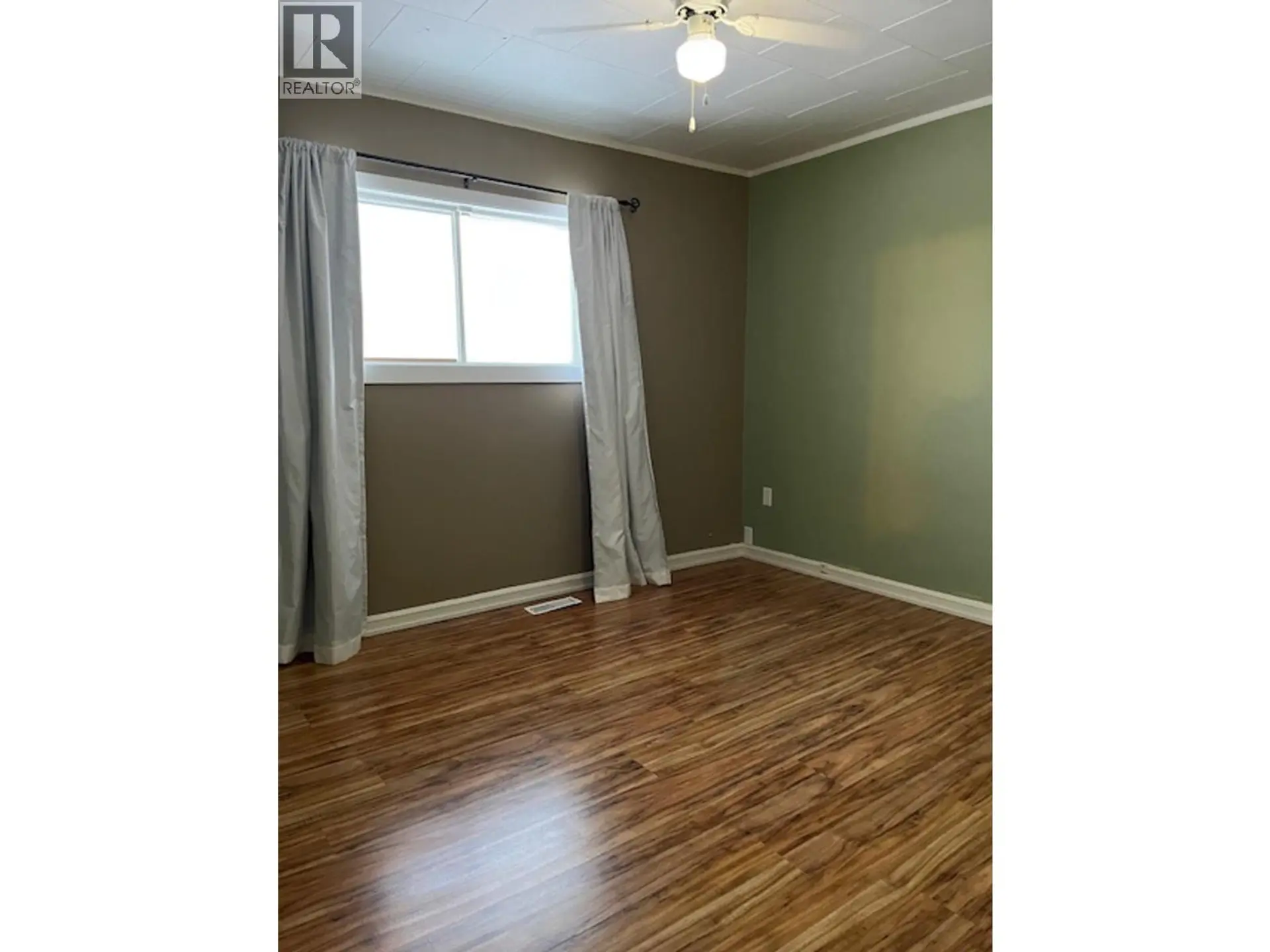 Property at 13095 LAKESHORE DRIVE, Fort St. John, BC