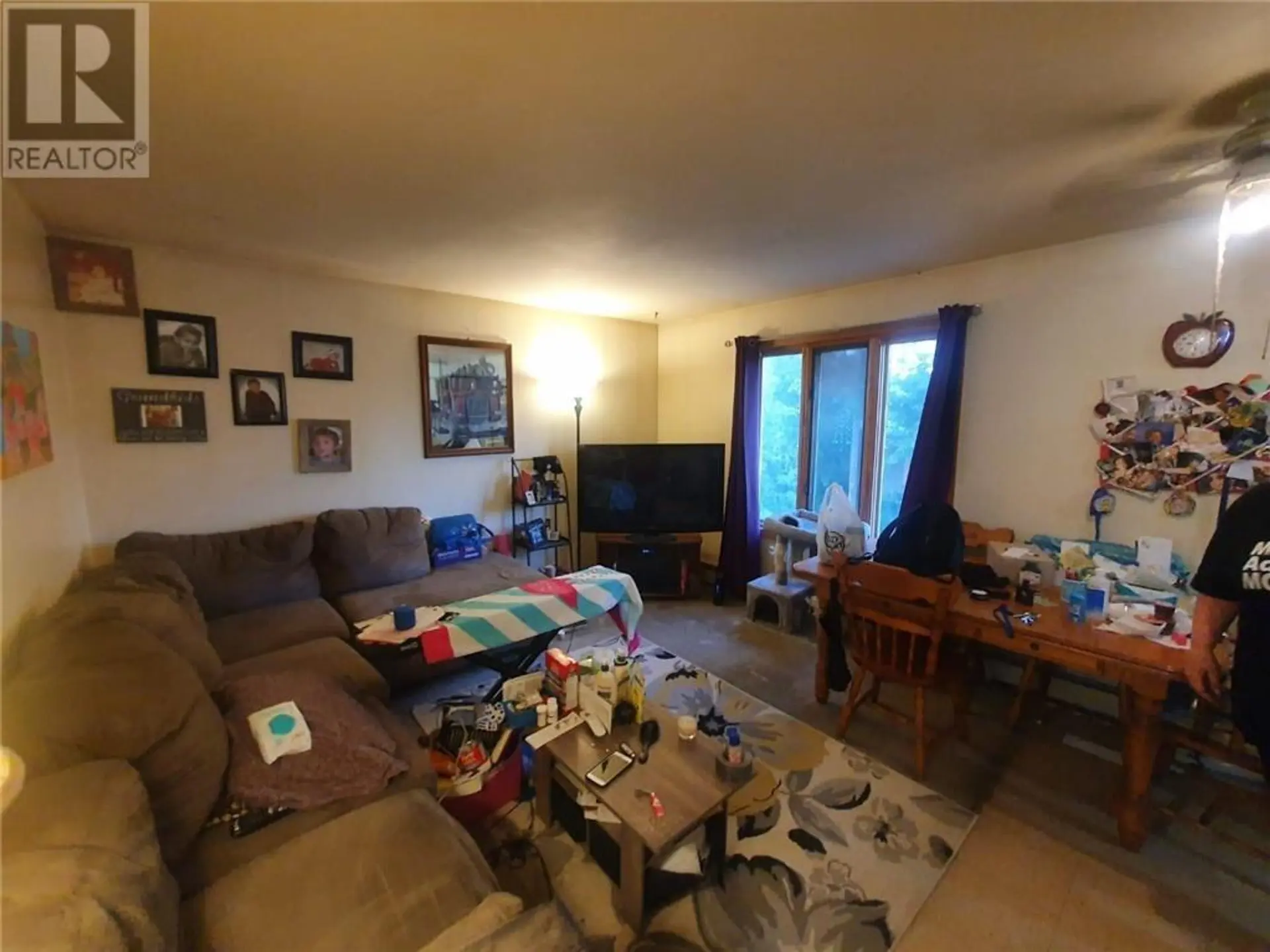 332 BURTON AVENUE - Image 15