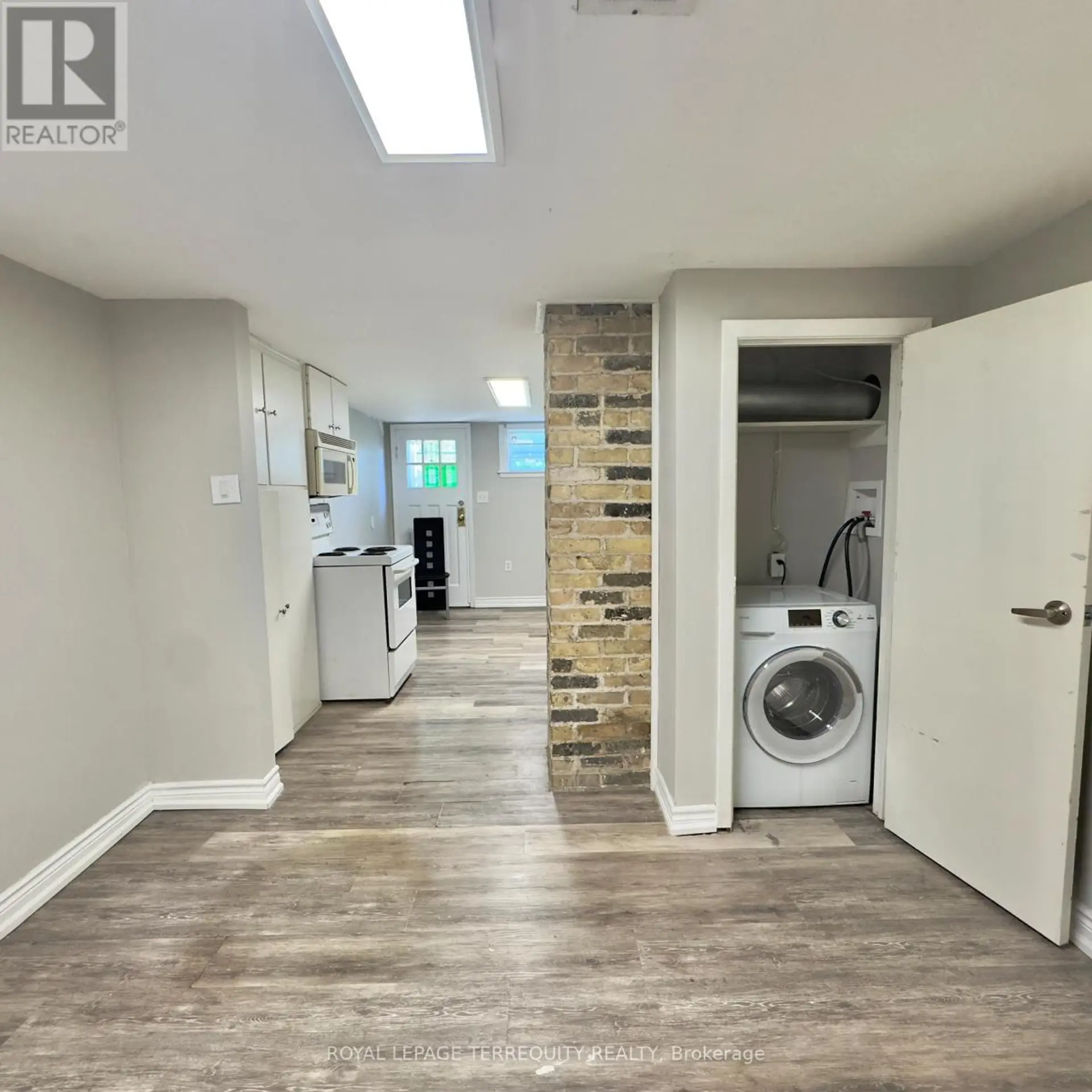 1181 FLORENCE STREET - Image 8