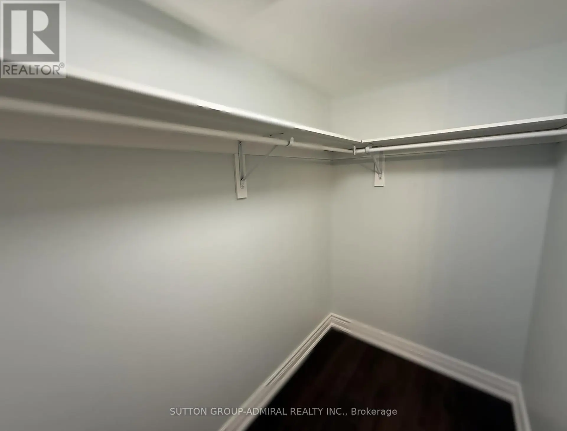 #511 330 MCCOWAN ROAD - Image 9