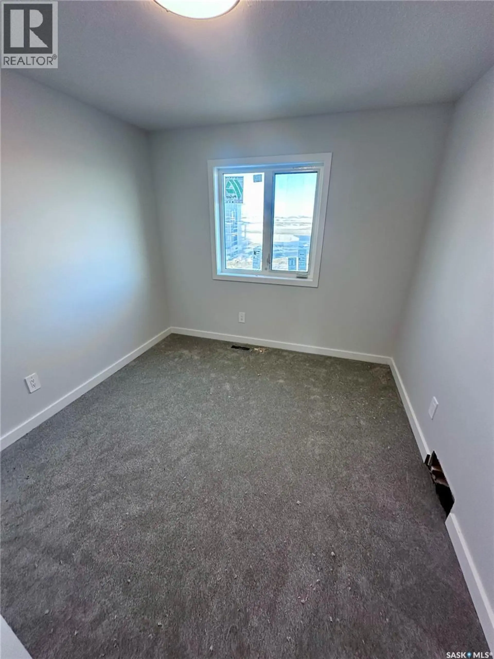 1123 Camden GARDENS - Image 15
