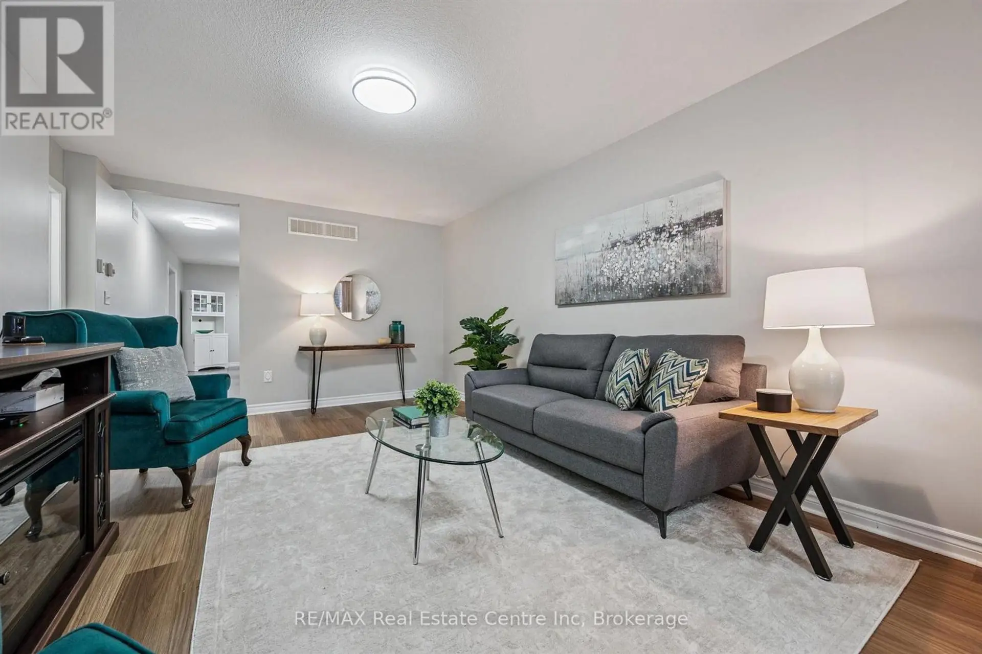21 WIDEMAN BOULEVARD - Image 3
