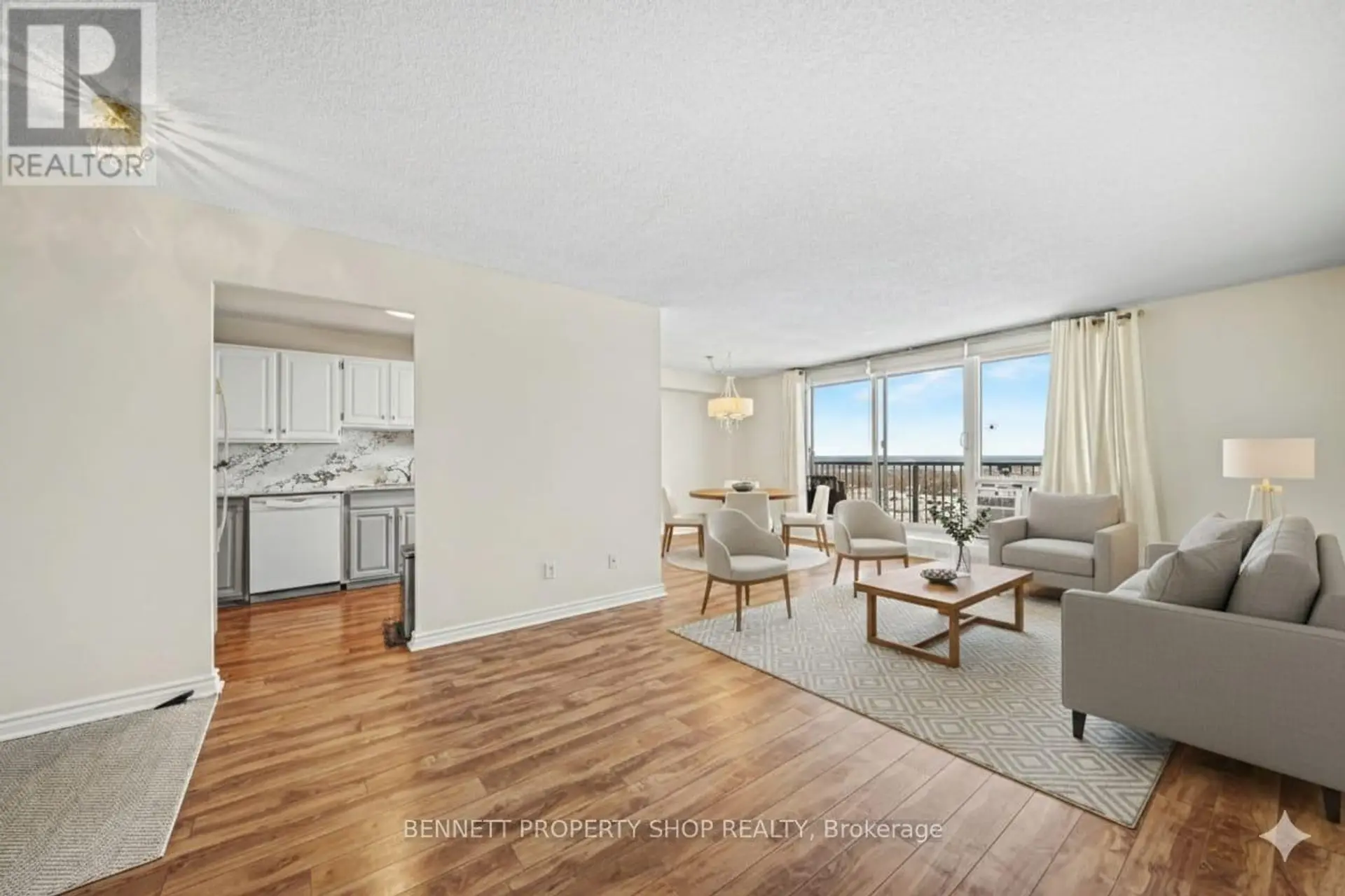 #2011 665 BATHGATE DRIVE - Image 2