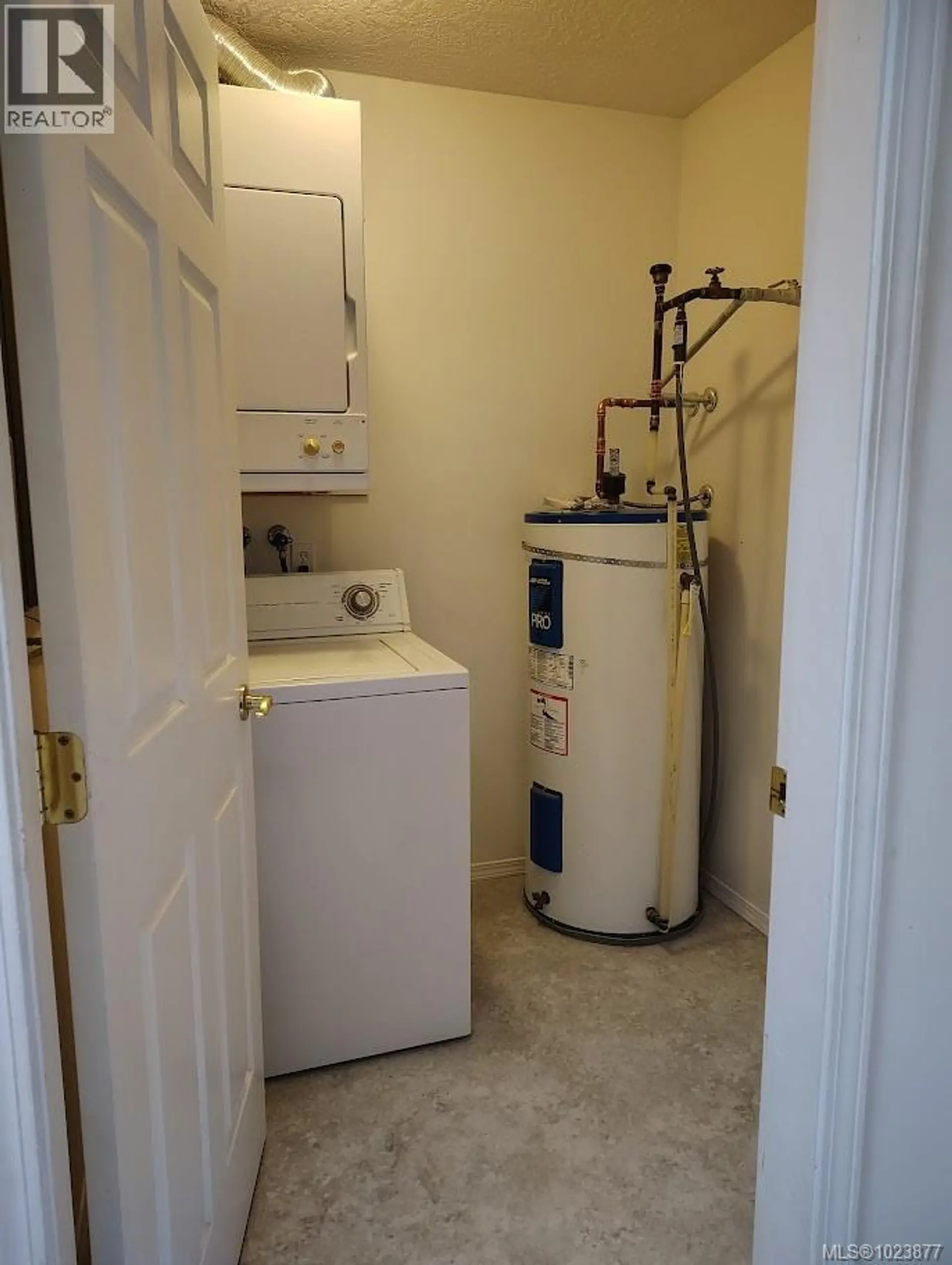 Property at #409 3855 11TH AVE, Port Alberni, BC