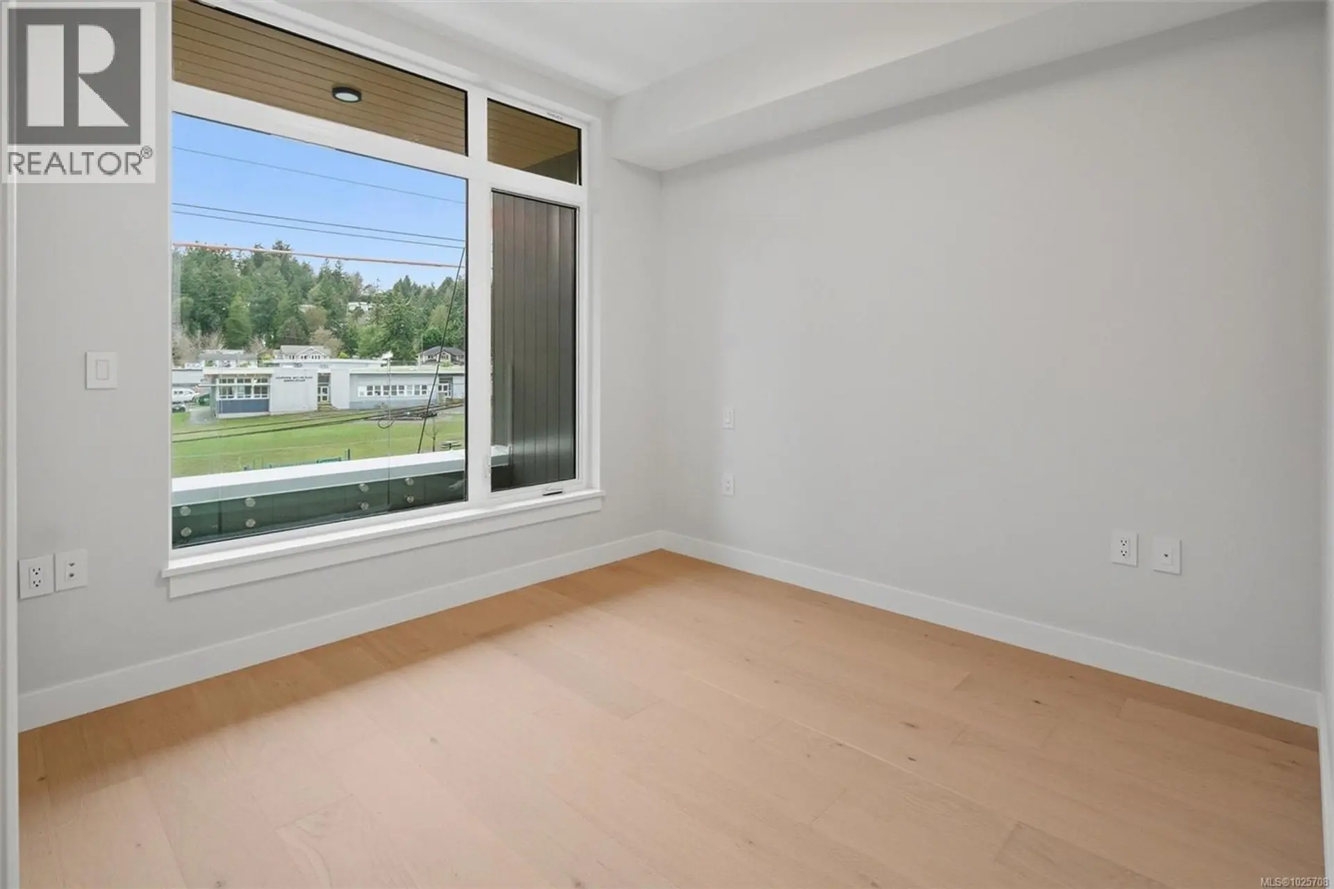 Property at #205 5229 CORDOVA BAY RD, Saanich, BC