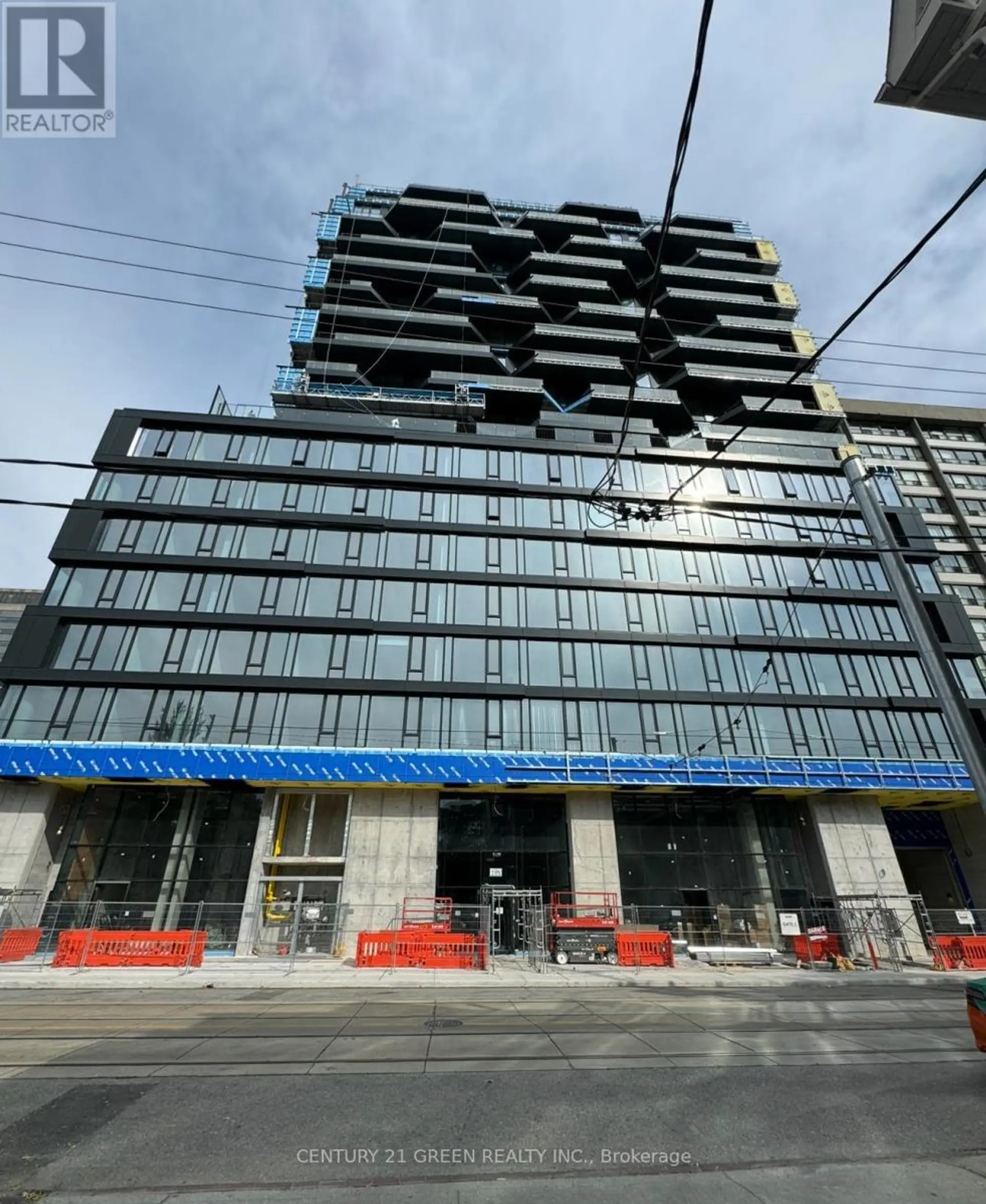 #411 195 MCCAUL STREET - Image 1