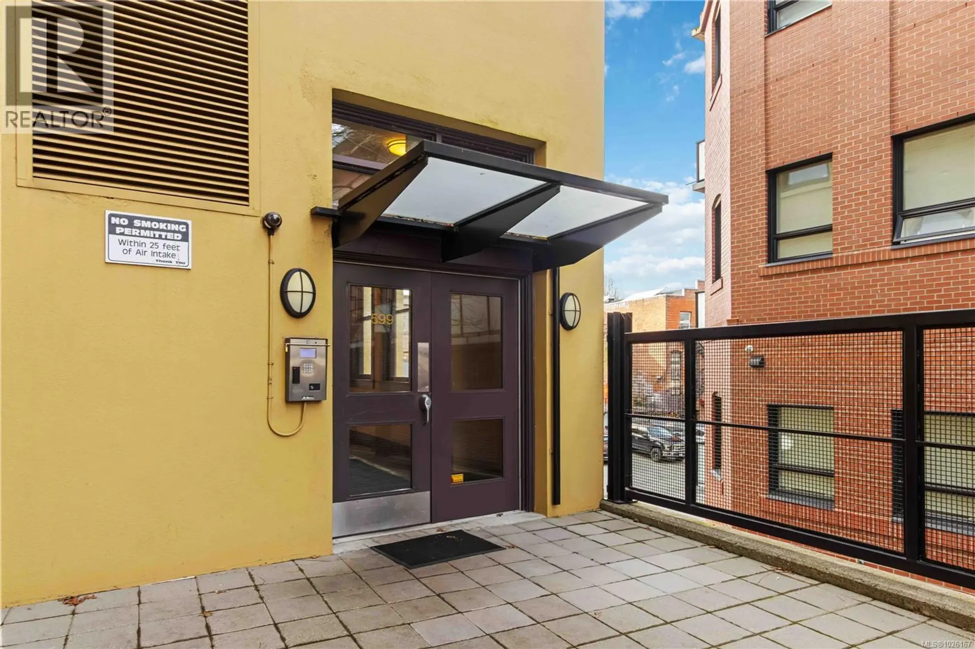 Property at #214 599 PANDORA AVE, Victoria, BC