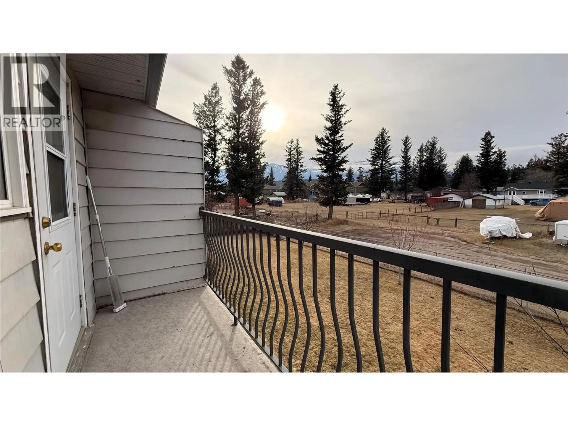 Property at #206 302 10TH AVENUE, Invermere, BC