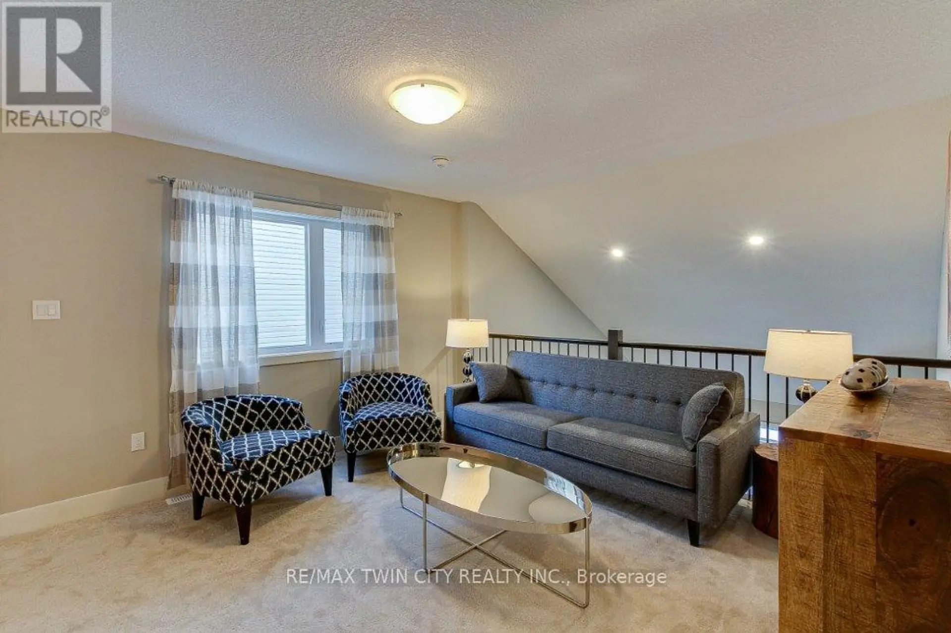 2100 EVANS BOULEVARD - Image 15