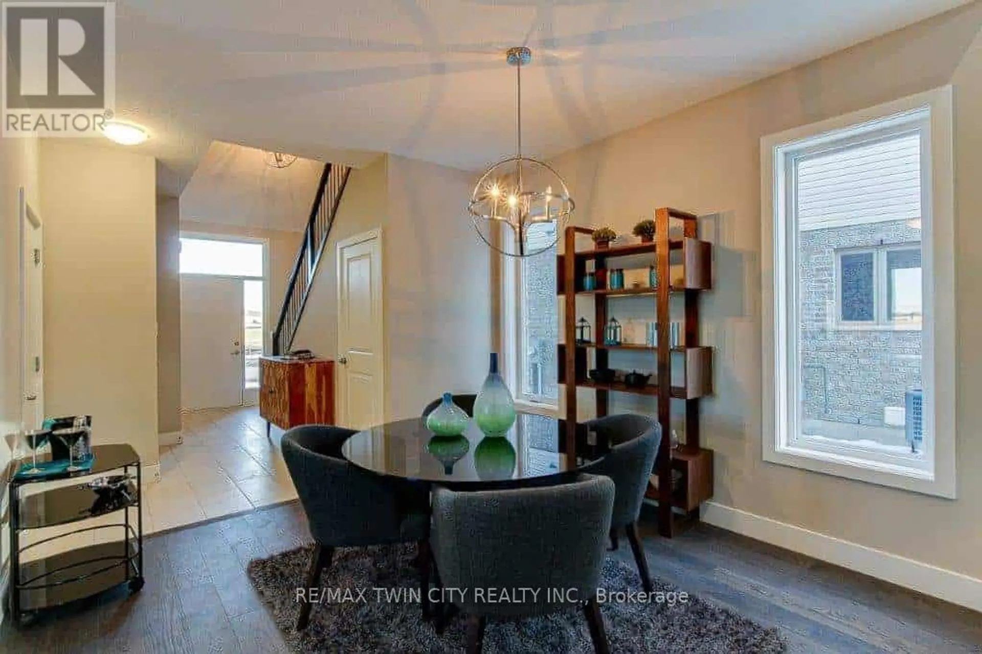 2100 EVANS BOULEVARD - Image 5