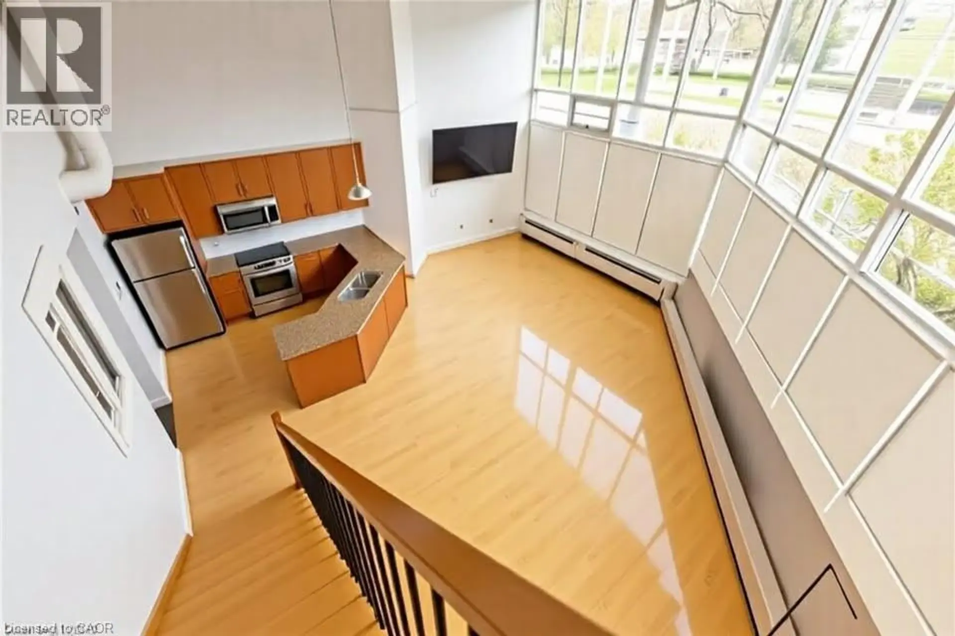 #106 66 BAY Street - Image 7