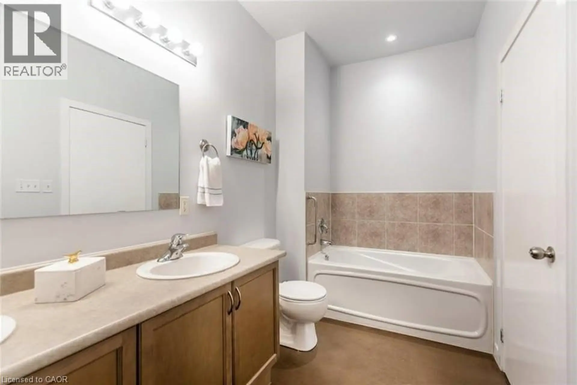 #106 66 BAY Street - Image 15