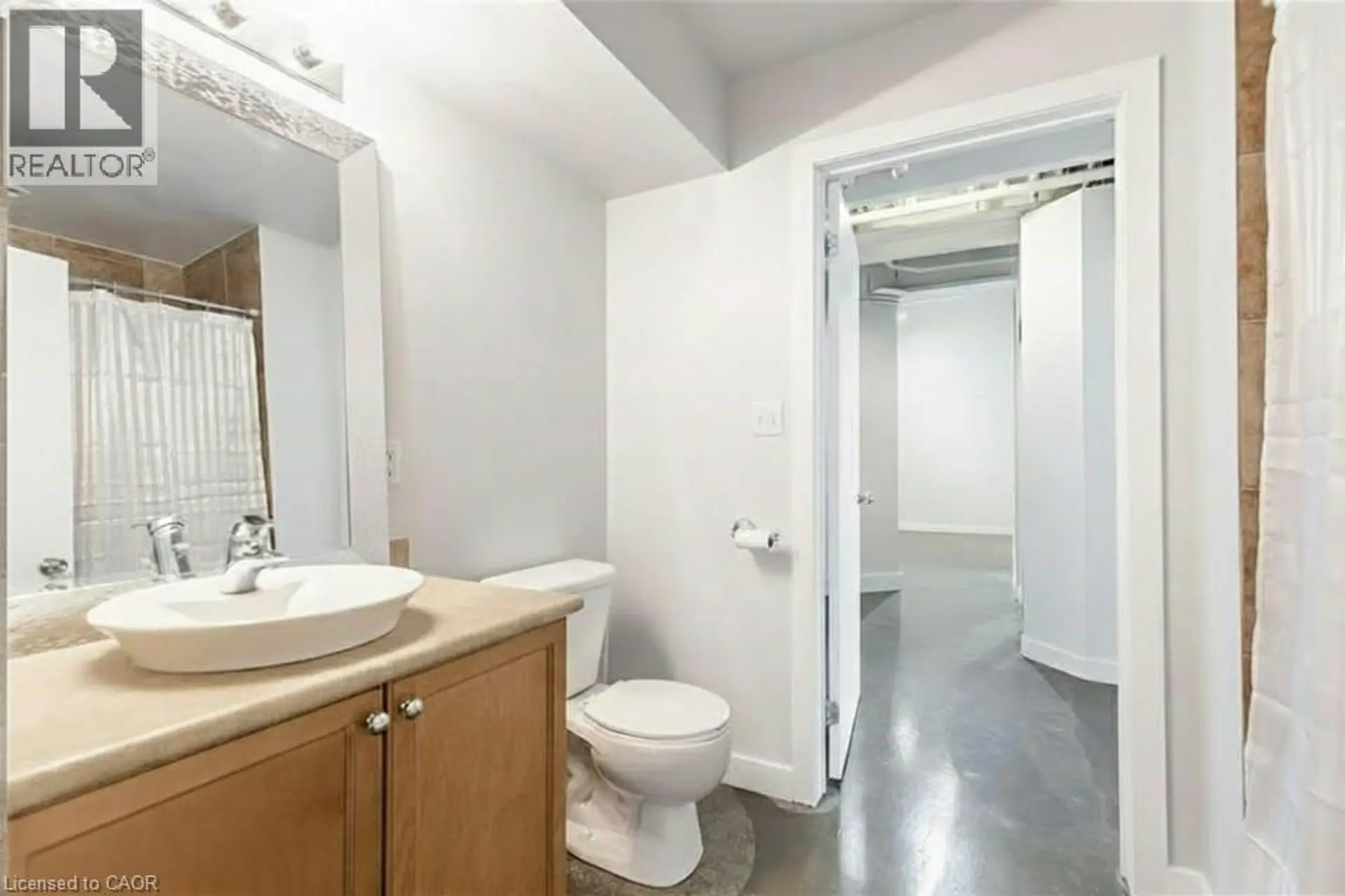 #106 66 BAY Street - Image 19