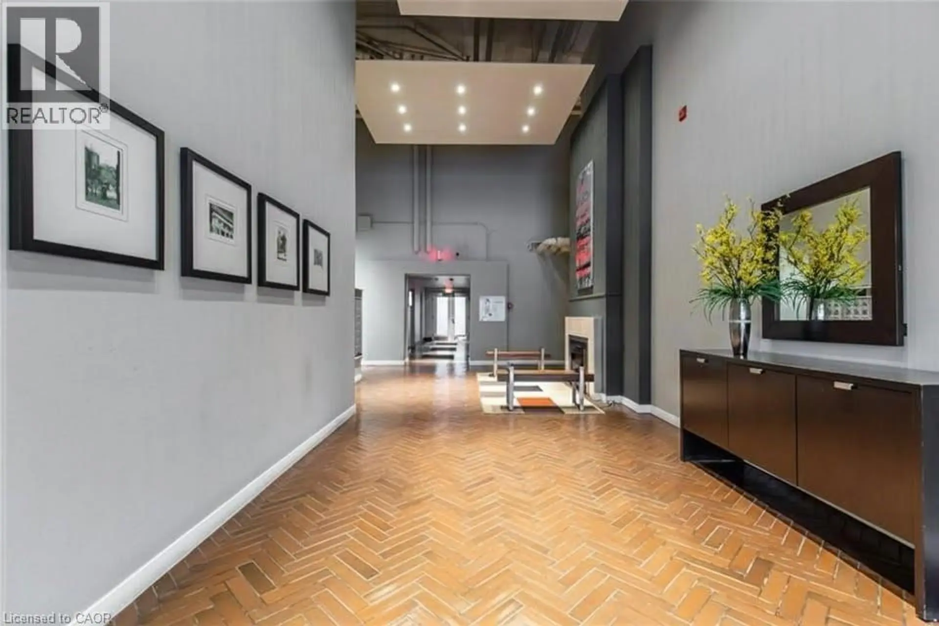 #106 66 BAY Street - Image 3