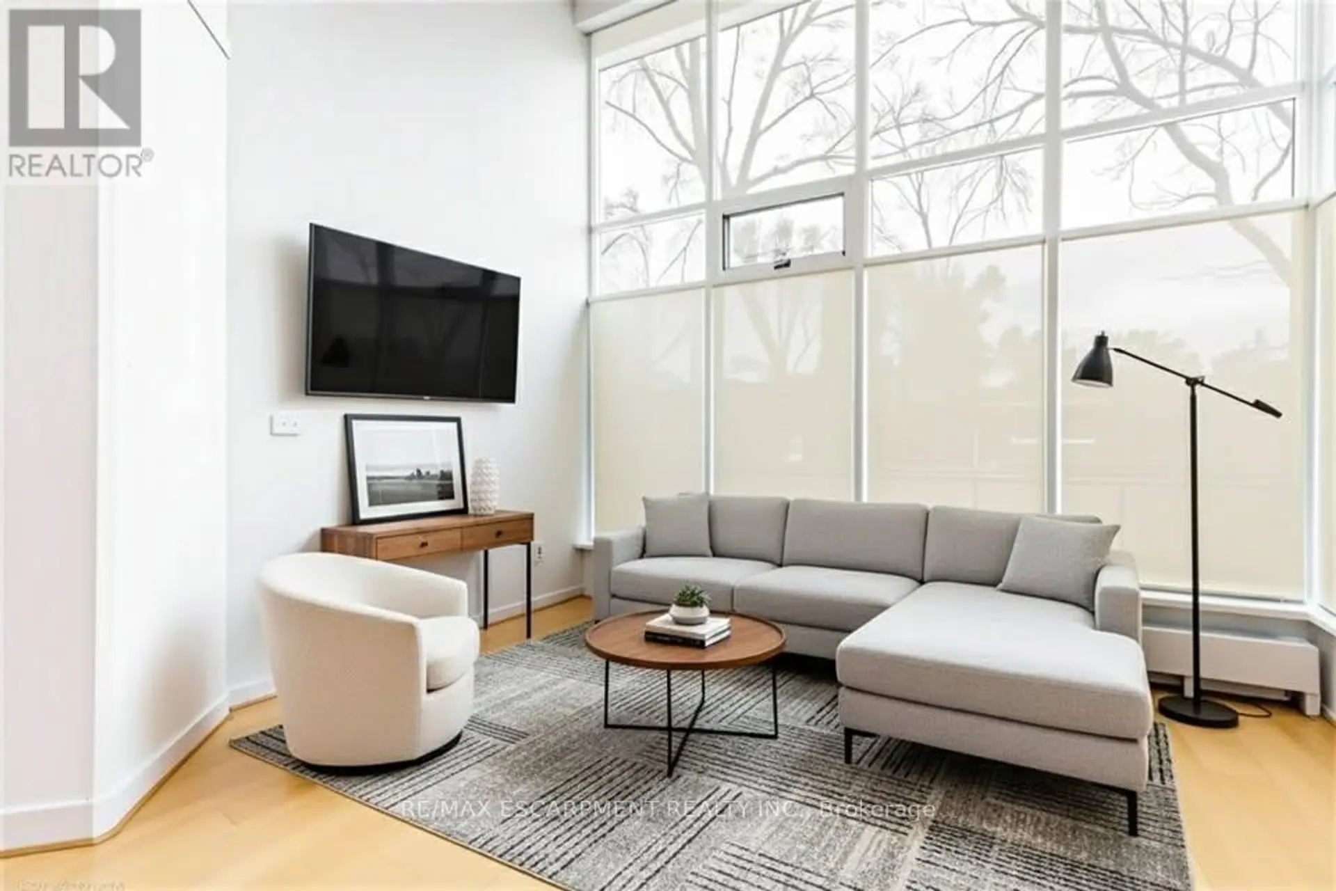 #106 66 BAY STREET S - Image 12