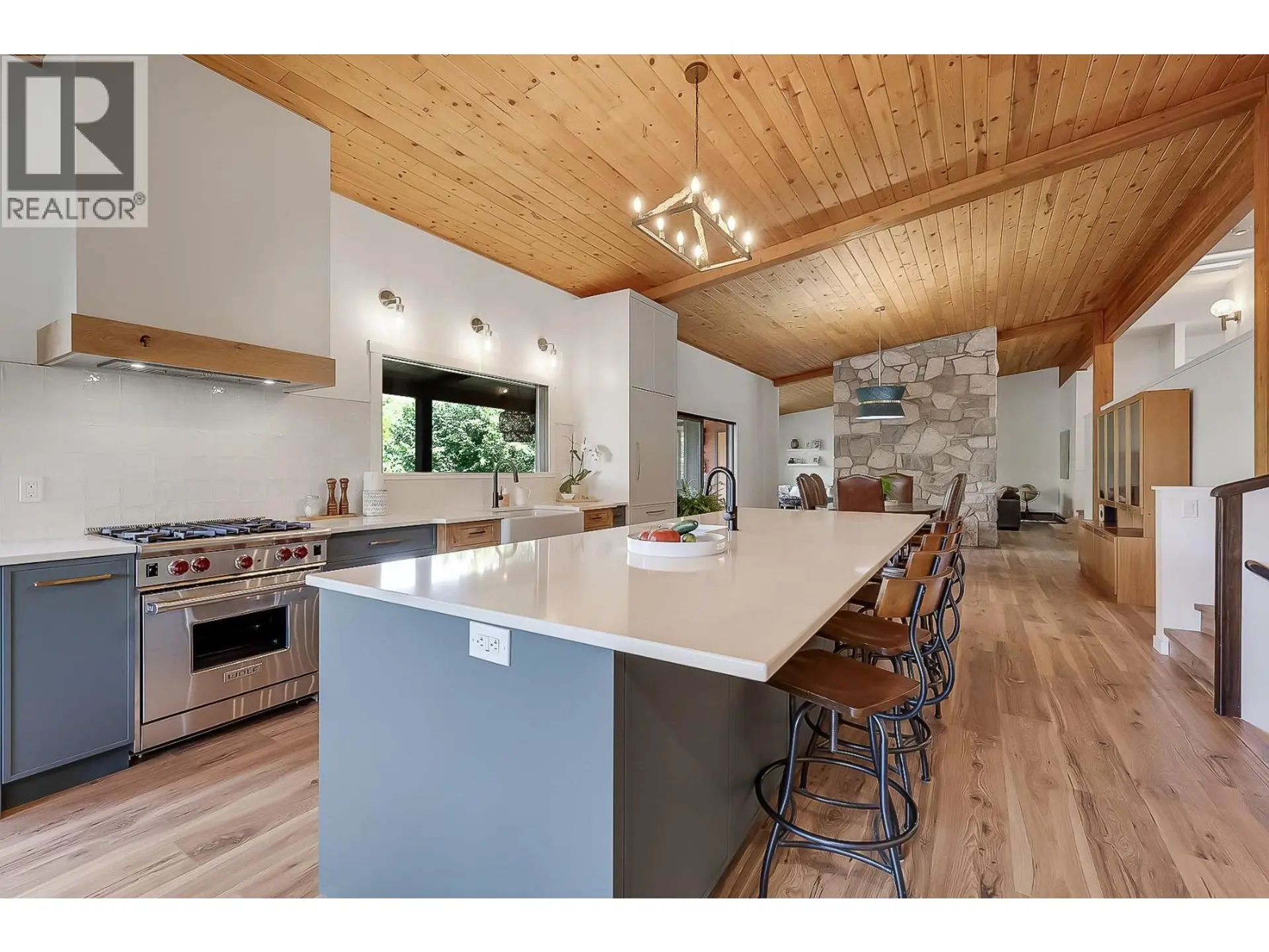 Property at 1590 Willow Crescent, Kelowna, BC