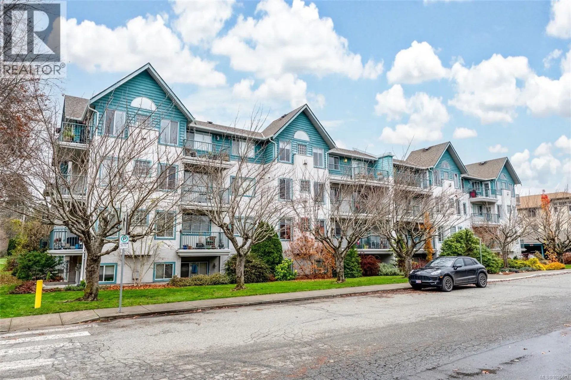Property at #403 275 First St, Duncan, BC