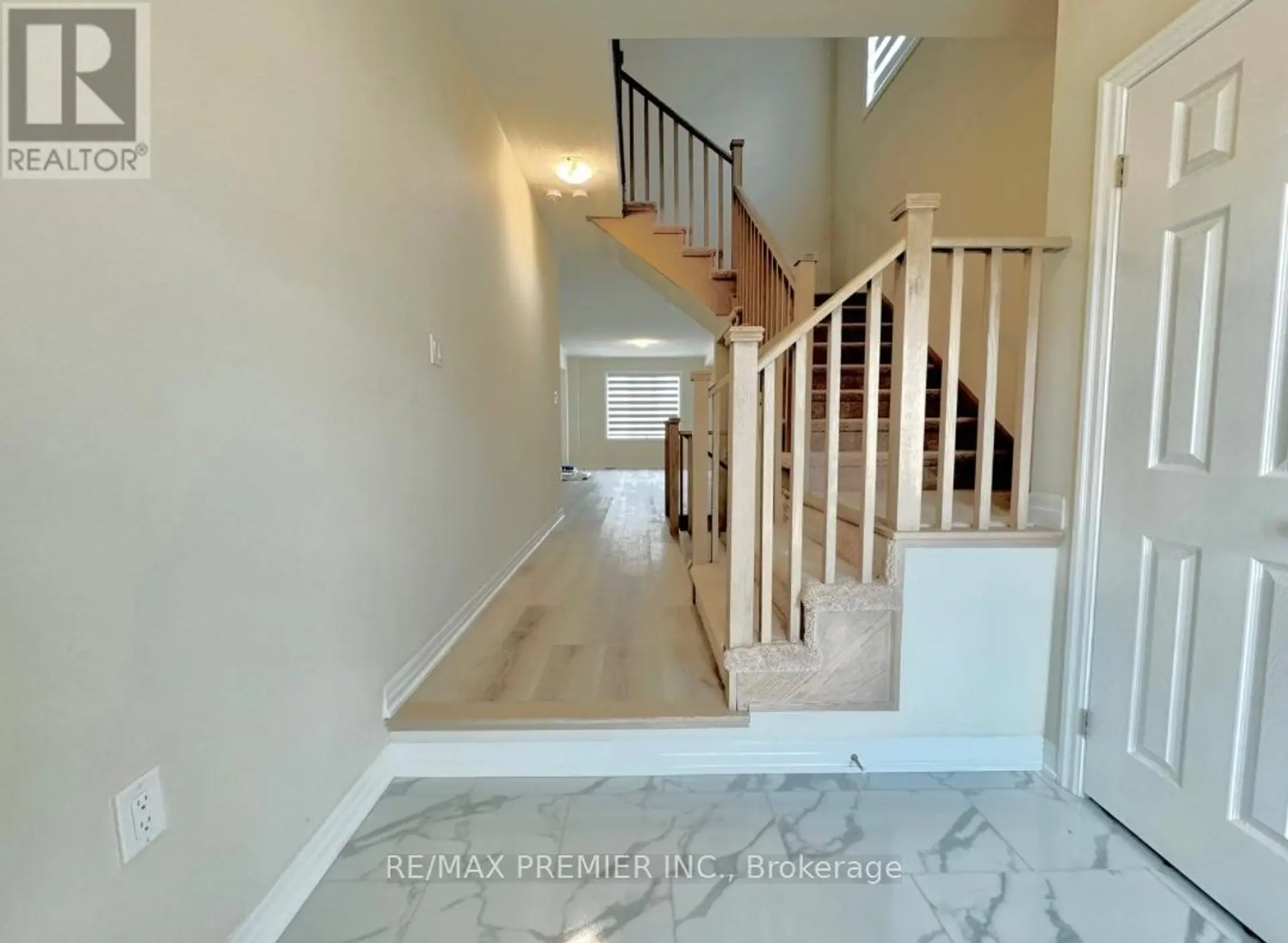 4 KEN DAVIE GATE - Image 12