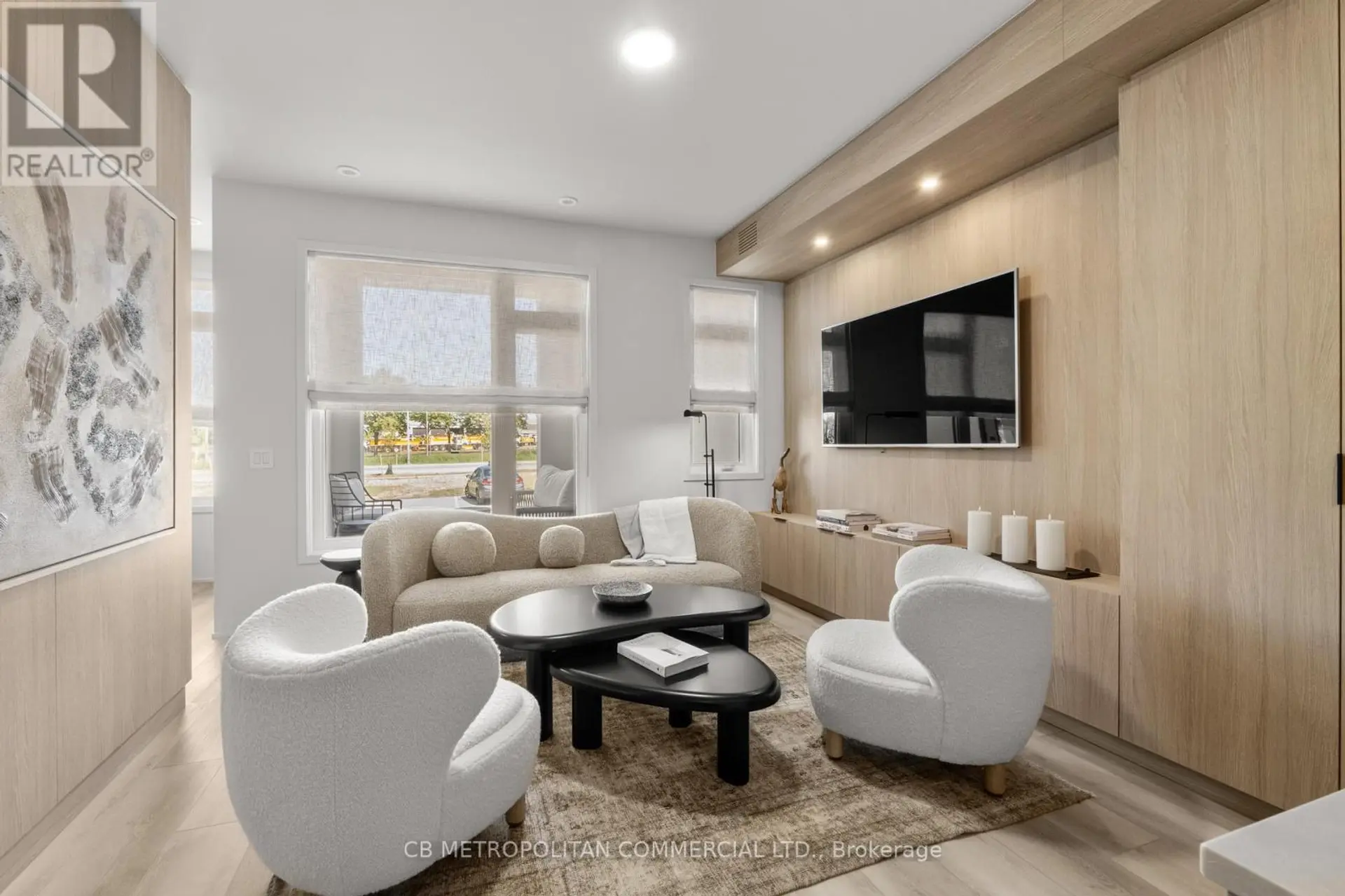 #50 37 CHARLESTON WAY - Image 3
