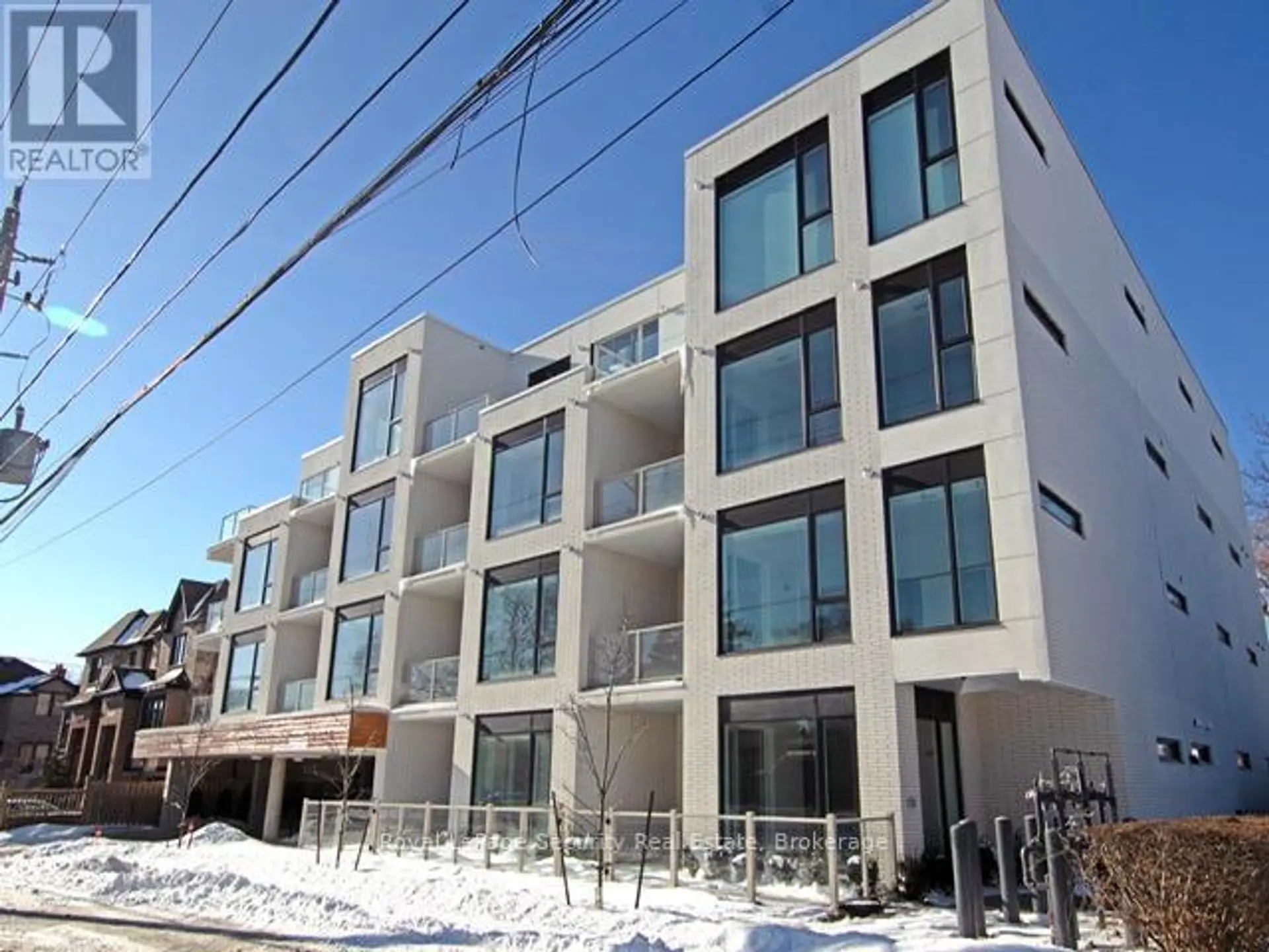 #301 722 MARLEE AVENUE - Image 1
