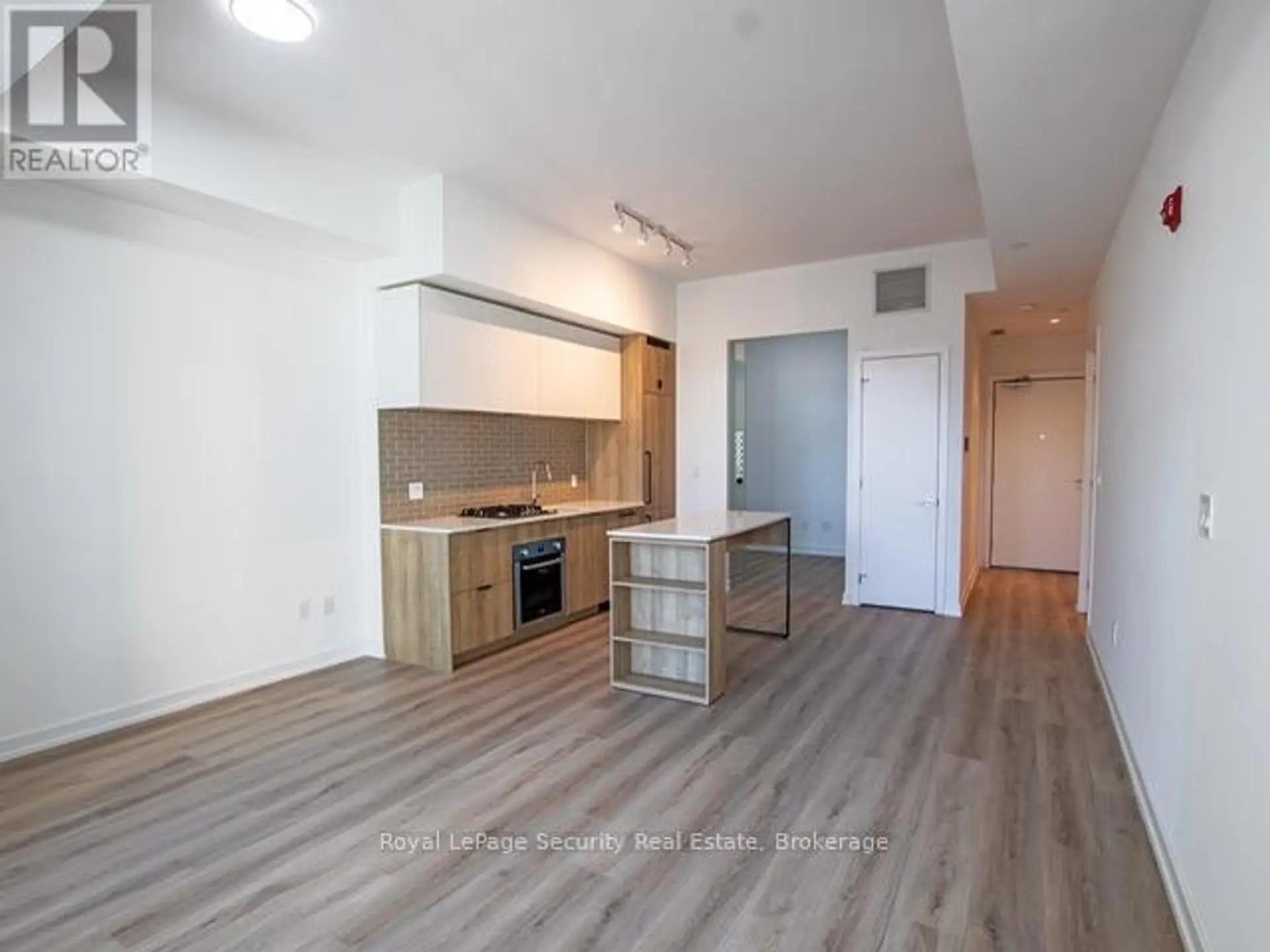 #301 722 MARLEE AVENUE - Image 5
