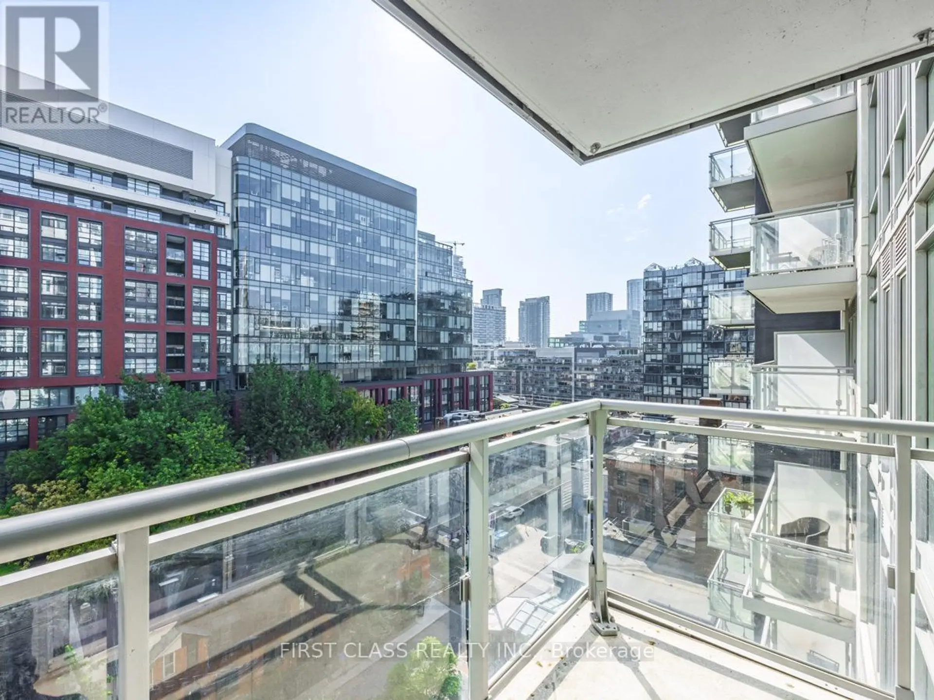 #1022 525 ADELAIDE STREET W - Image 16