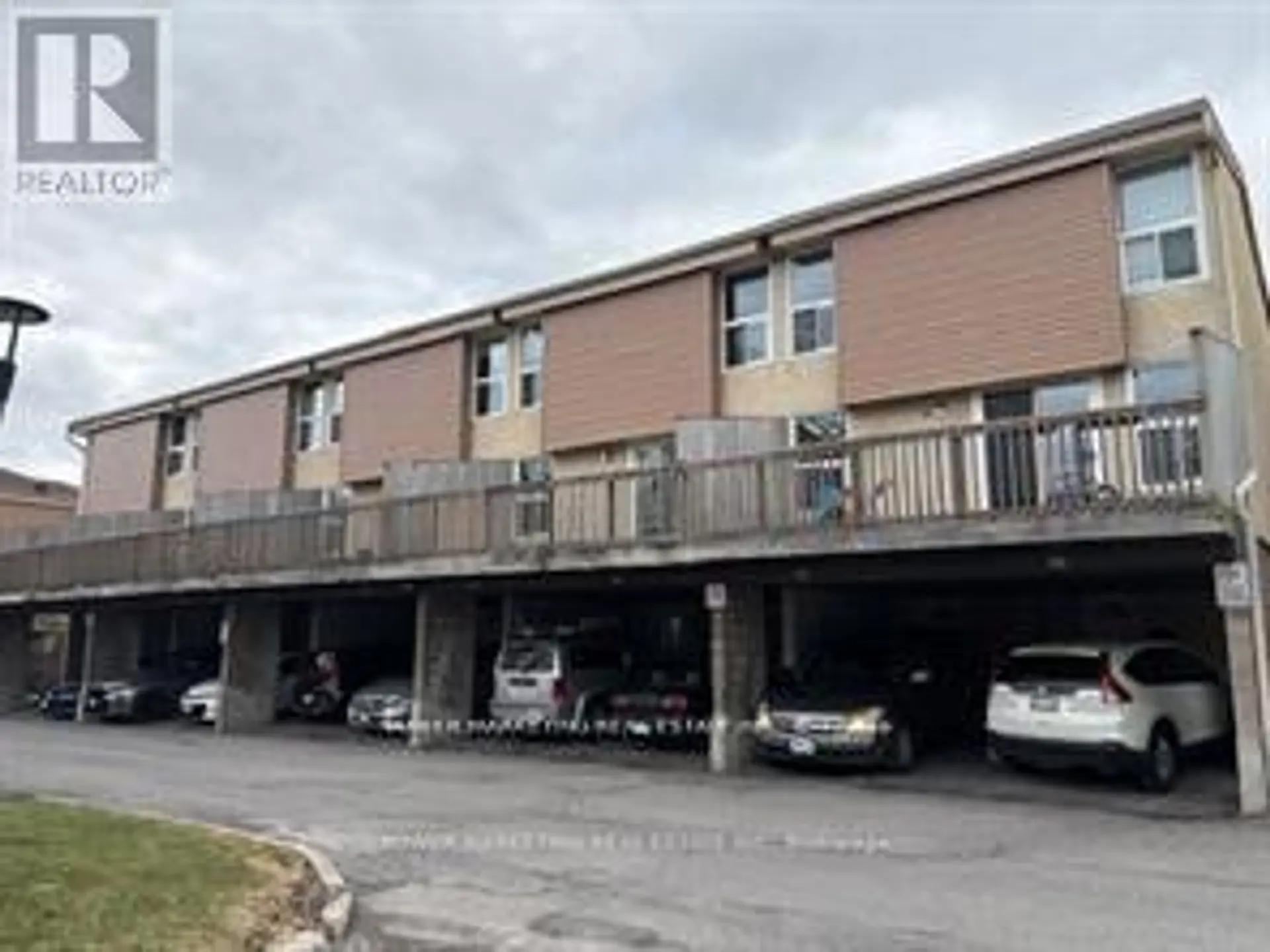 #95 3415 UPLANDS DRIVE - Image 3