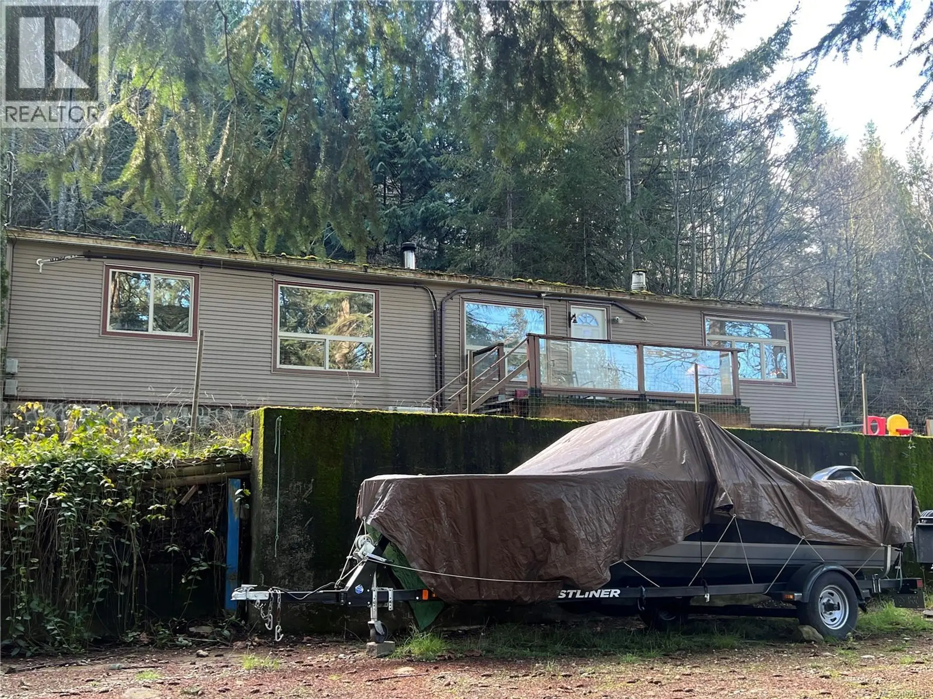 Property at 997 CEDAR RD, Nanaimo, BC