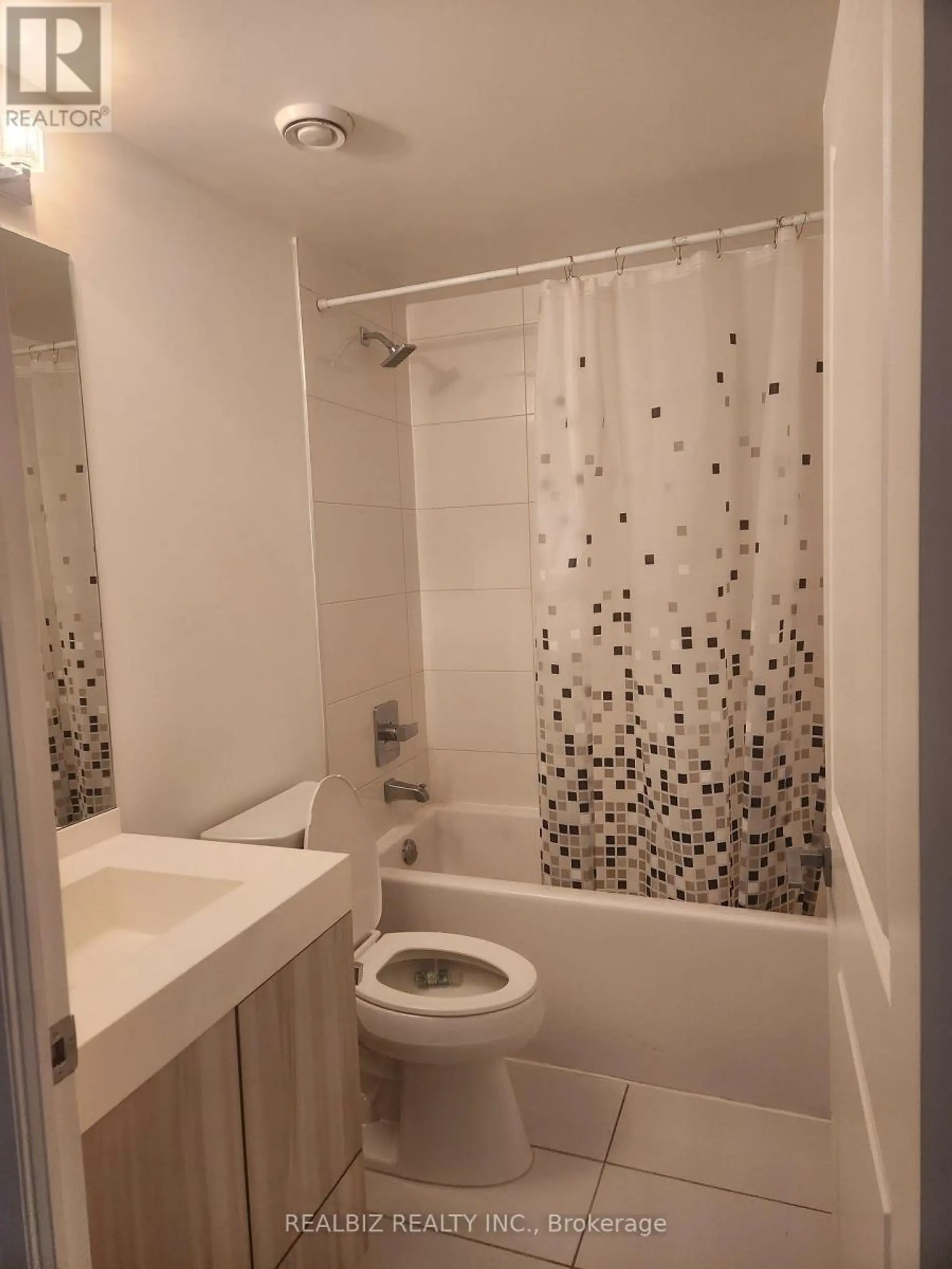 #2401 251 JARVIS STREET - Image 11